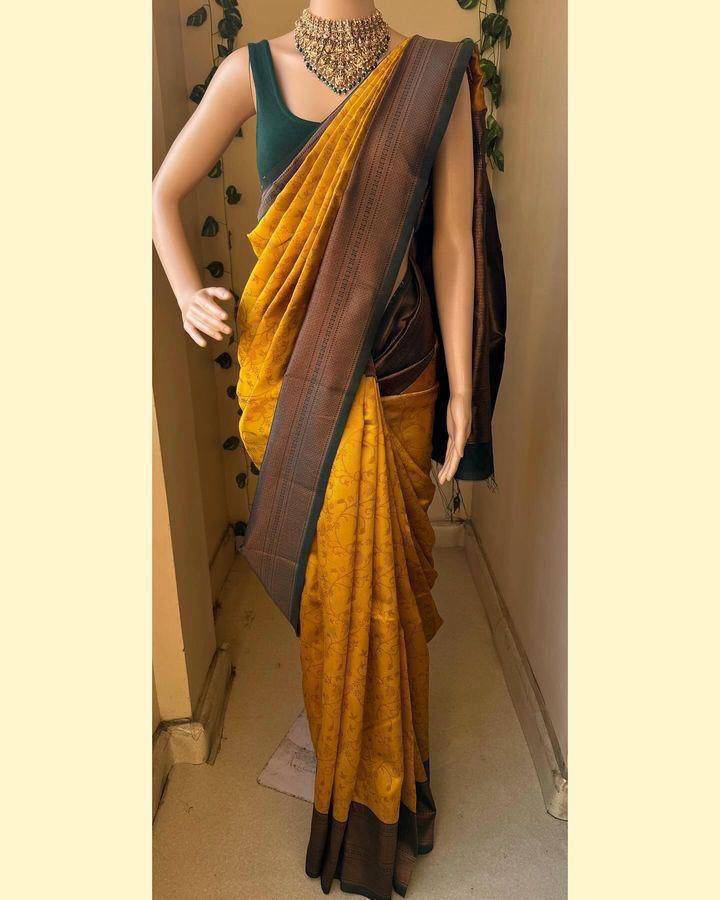 Lc-658 By Fashid Wholesale 01 To 03 Series Indian Traditional Wear Collection Beautiful Stylish Fancy Colorful Party Wear & Occasional Wear Lichi Silk Sarees At Wholesale Price
