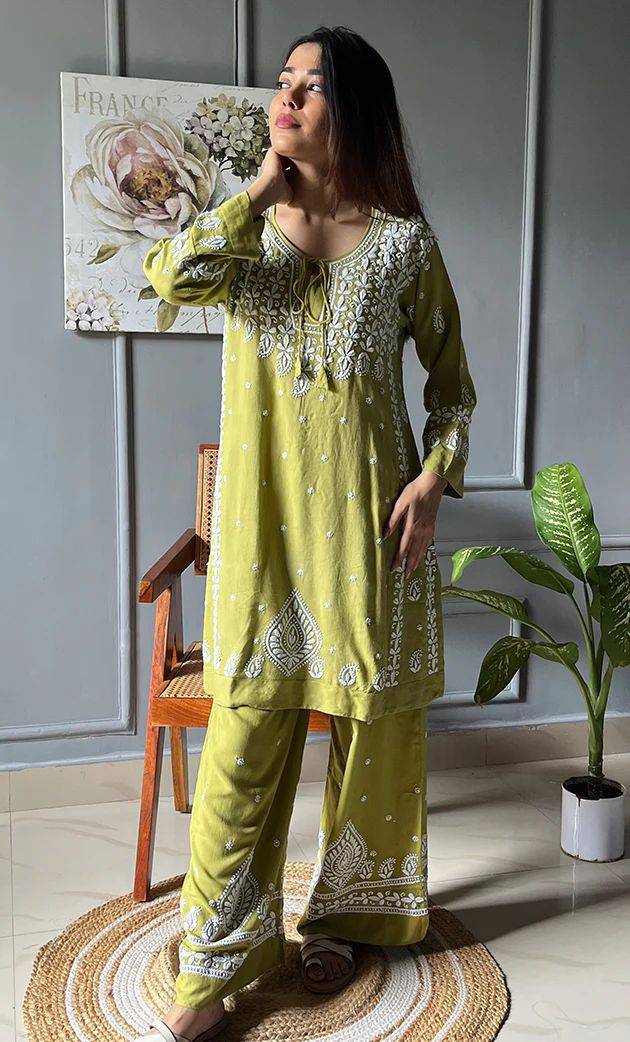 Be-396 By Fashid Wholesale 01 To 02 Series Beautiful Suits Colorful Stylish Fancy Casual Wear & Ethnic Wear Rayon Dresses At Wholesale Price