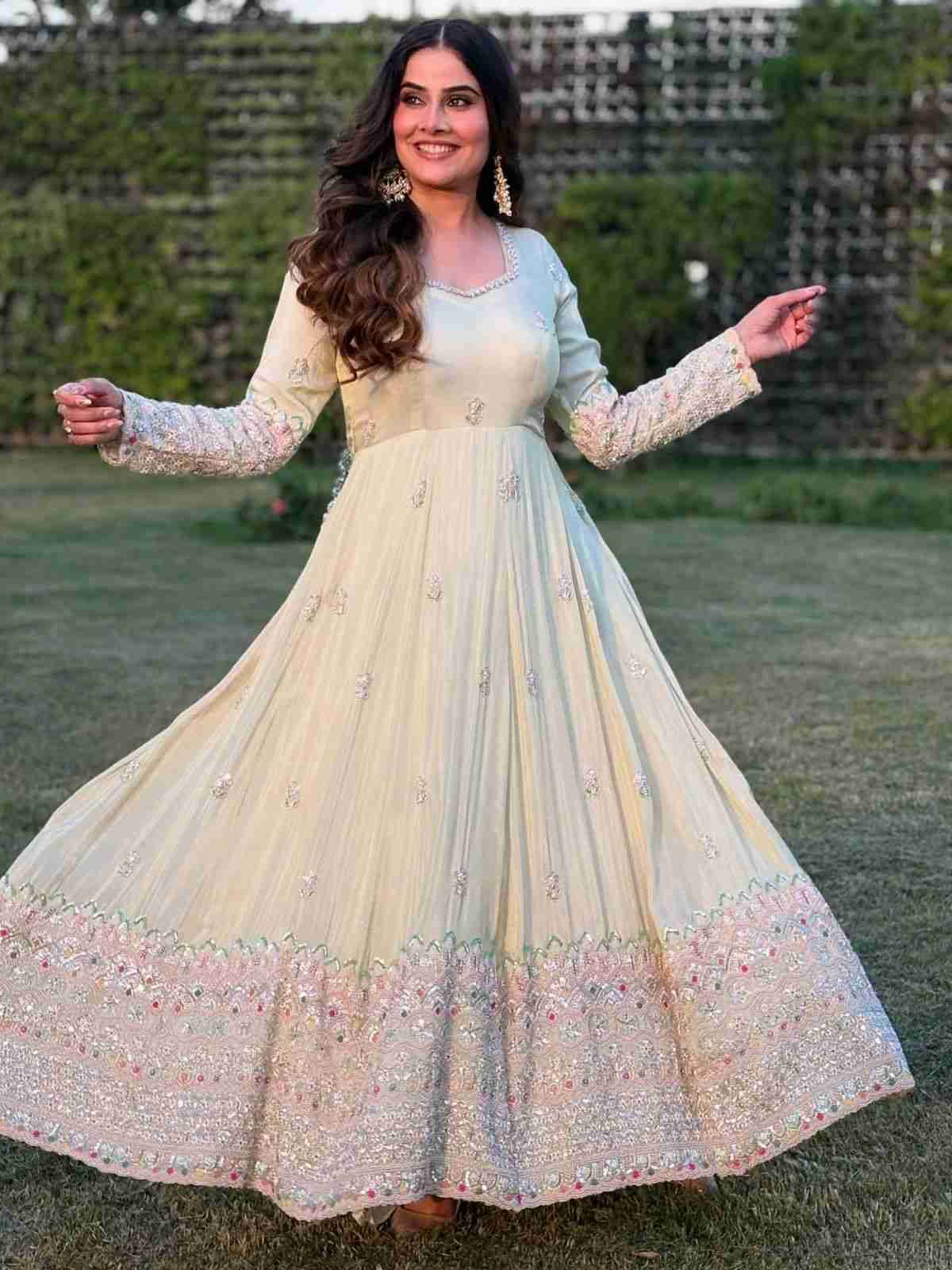 Sf-1070 By Fashid Wholesale Designer Beautiful Collection Occasional Wear & Party Wear Heavy Georgette Gowns With Bottom At Wholesale Price