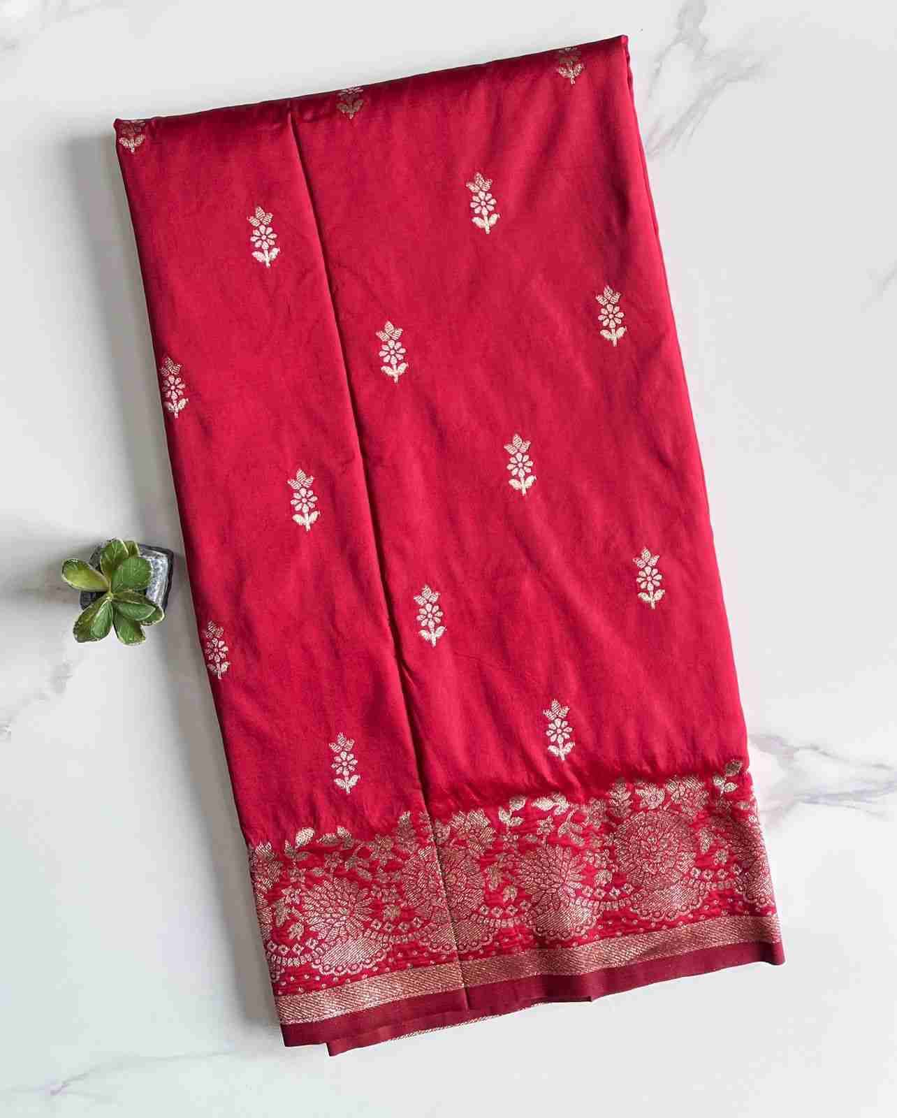 Vt-1013 By Fashid Wholesale 01 To 06 Series Indian Traditional Wear Collection Beautiful Stylish Fancy Colorful Party Wear & Occasional Wear Pure Banarasi Silk Sarees At Wholesale Price