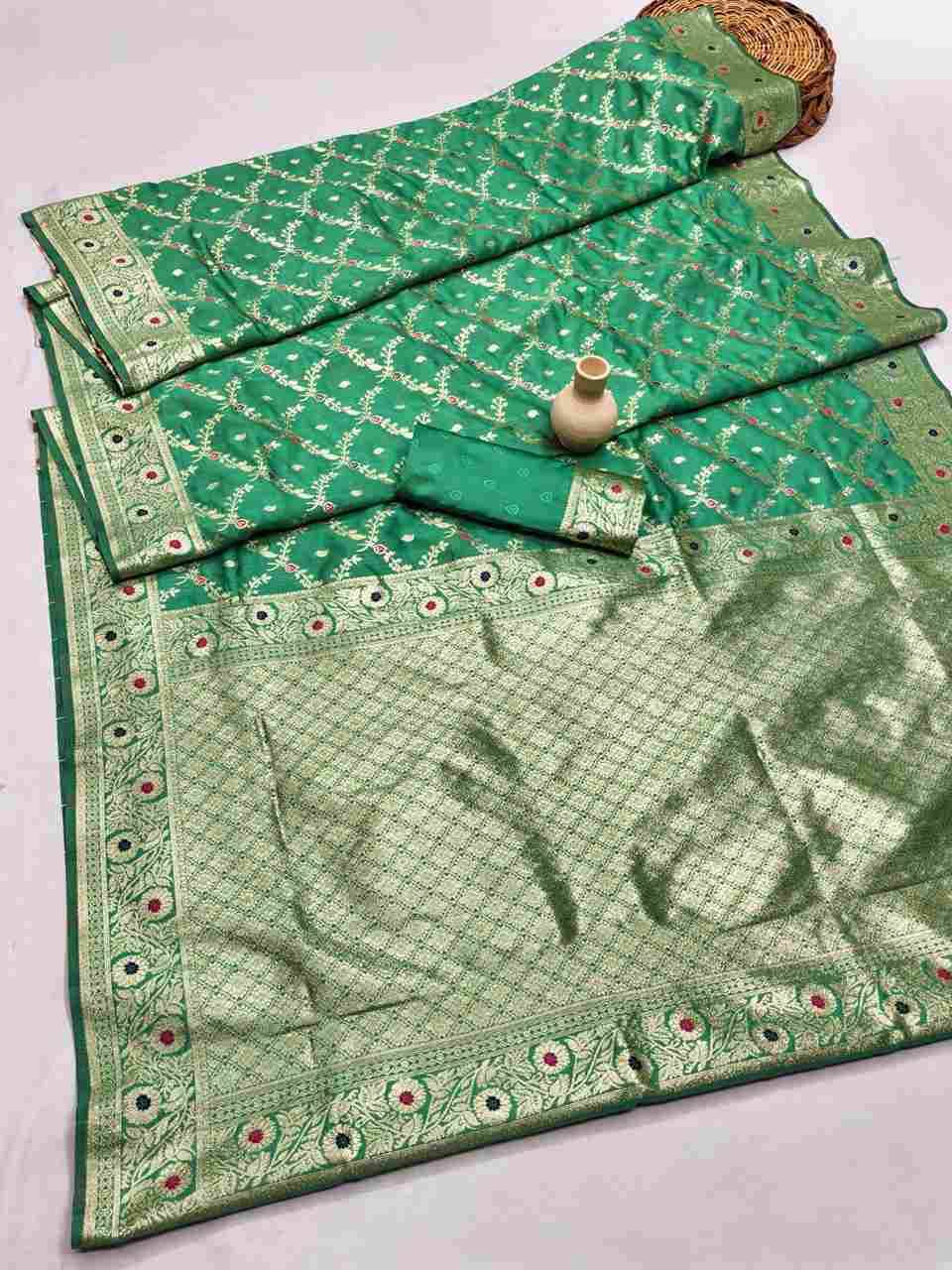 Sb-936 By Fashid Wholesale 01 To 06 Series Indian Traditional Wear Collection Beautiful Stylish Fancy Colorful Party Wear & Occasional Wear Pure Banarasi Silk Sarees At Wholesale Price