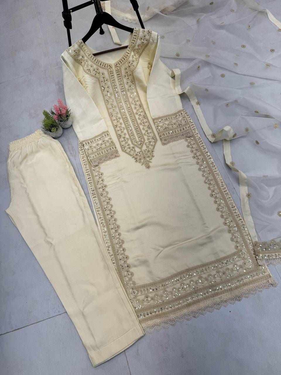Le-1913 By Fashid Wholesale Beautiful Festive Suits Colorful Stylish Fancy Casual Wear & Ethnic Wear Roman Silk Dresses At Wholesale Price