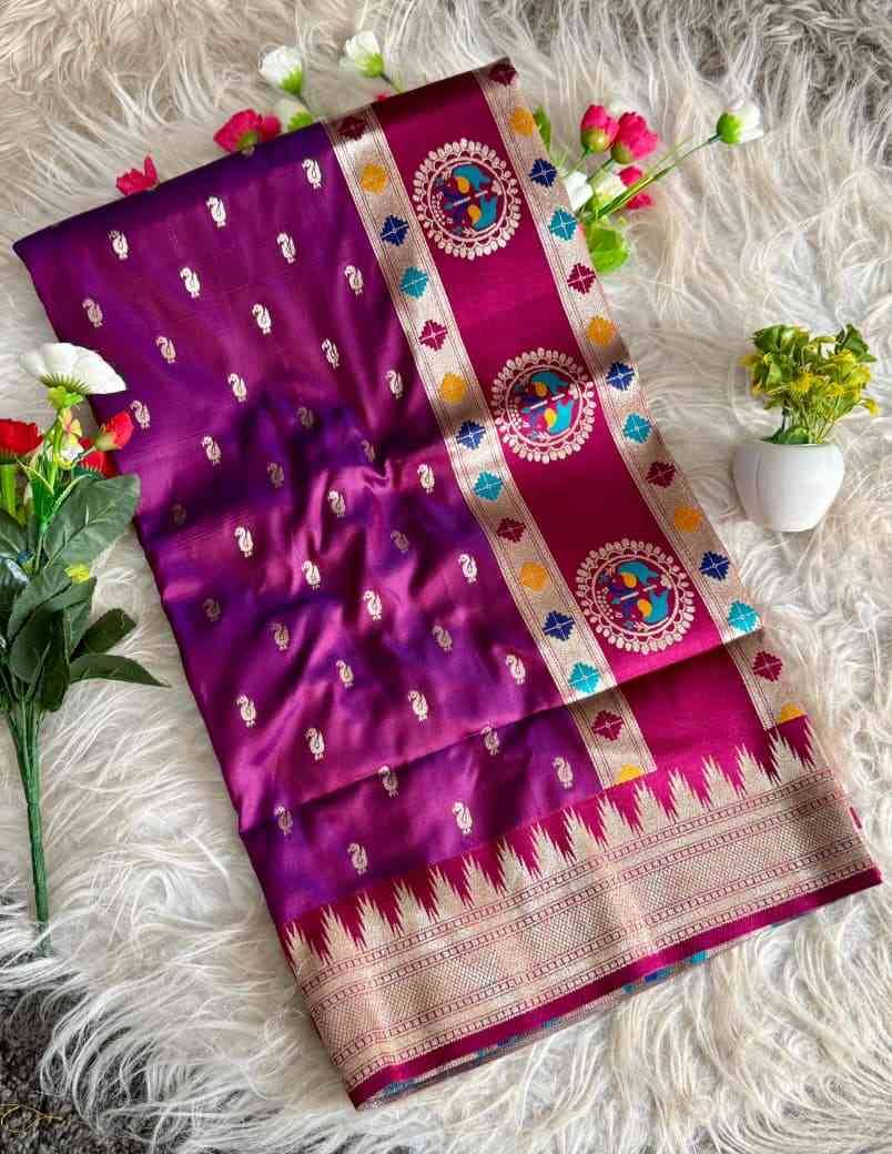 Vv-43 By Fashid Wholesale 01 To 08 Series Indian Traditional Wear Collection Beautiful Stylish Fancy Colorful Party Wear & Occasional Wear Paithani Silk Sarees At Wholesale Price