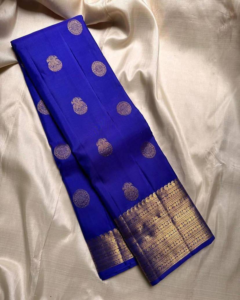 Lc-772 By Fashid Wholesale 01 To 05 Series Indian Traditional Wear Collection Beautiful Stylish Fancy Colorful Party Wear & Occasional Wear Lichi Silk Sarees At Wholesale Price