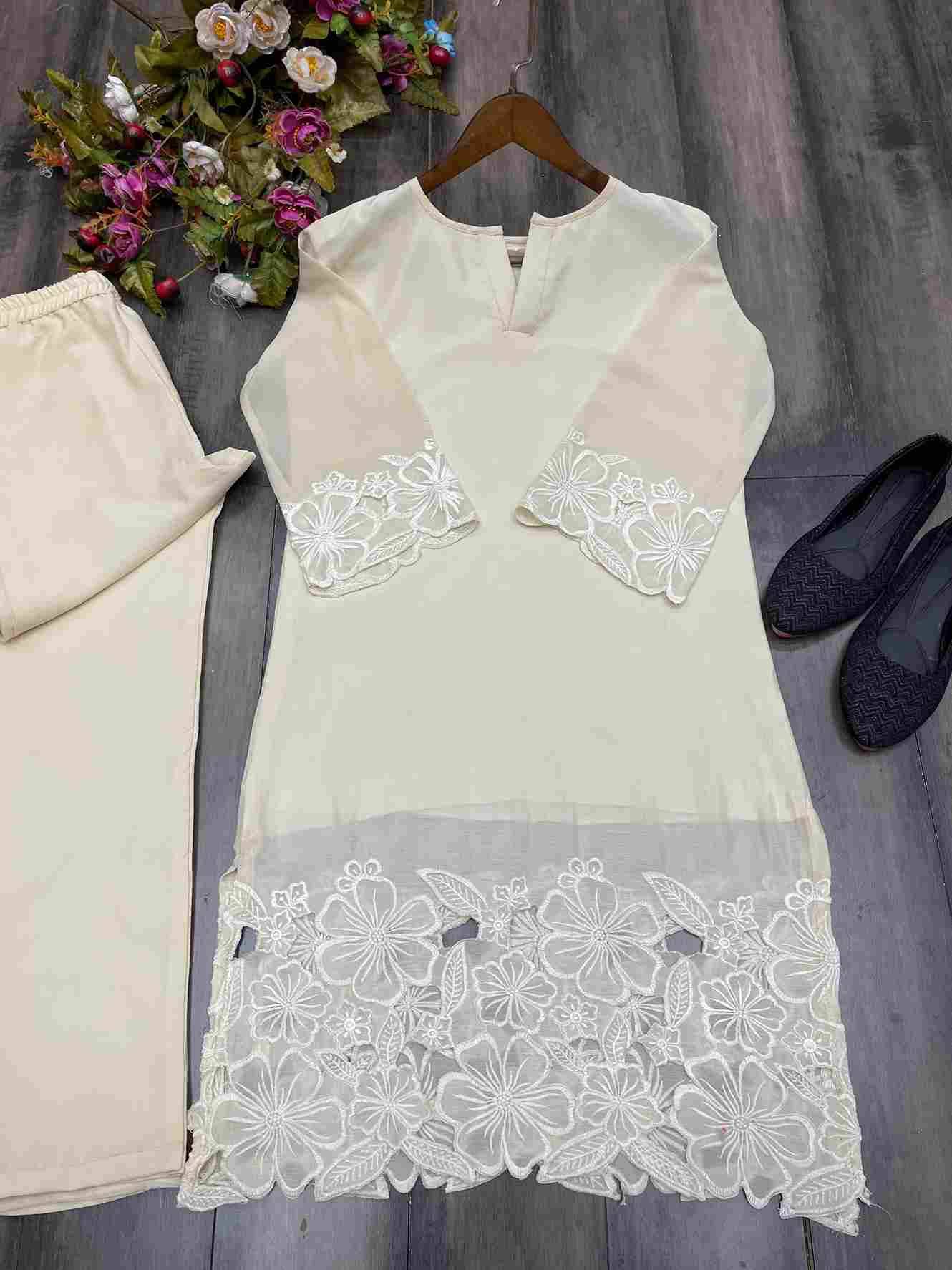 Be-282 By Fashid Wholesale 01 To 02 Series Beautiful Suits Colorful Stylish Fancy Casual Wear & Ethnic Wear Chinnon Dresses At Wholesale Price