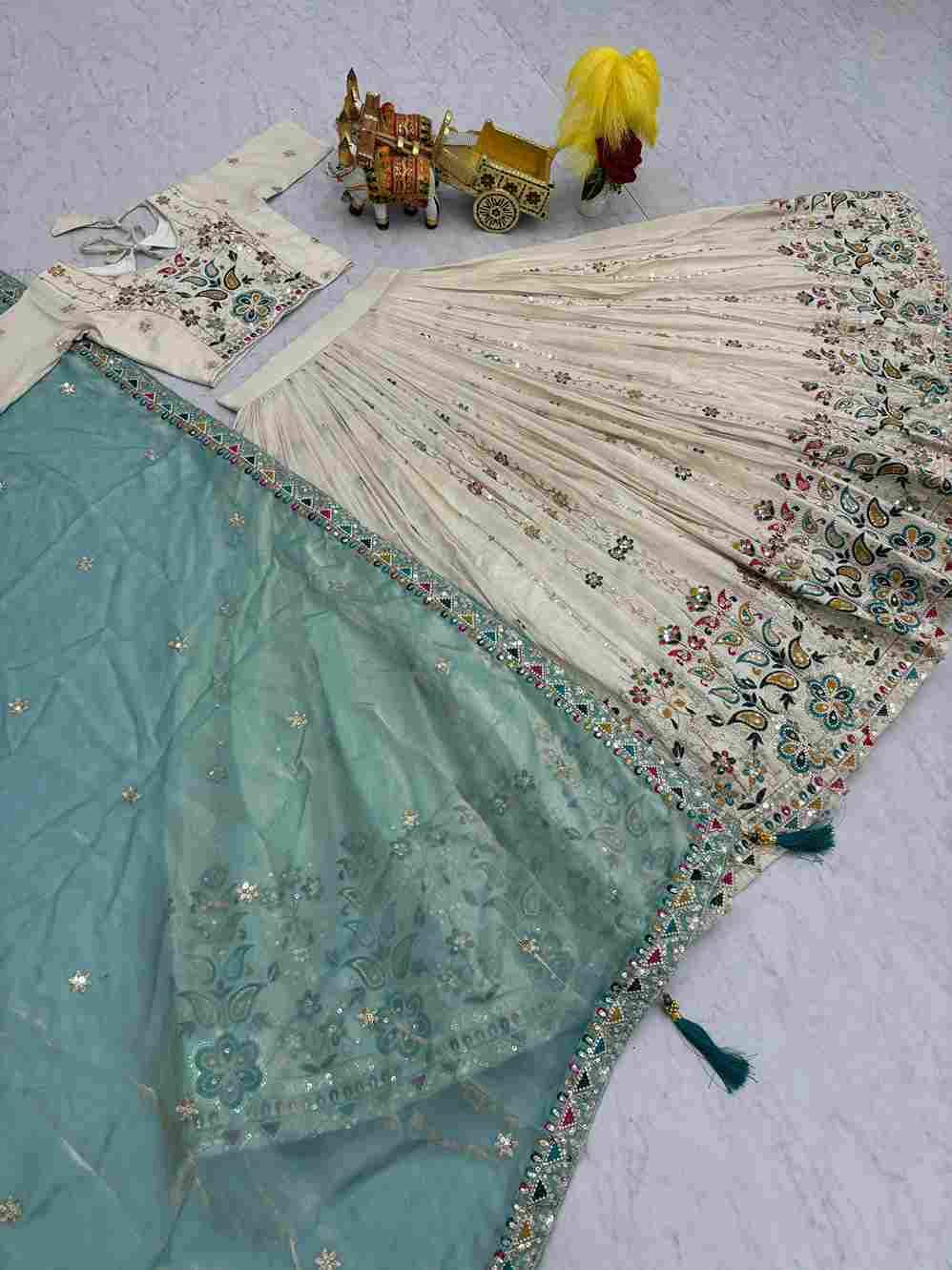 Sf-1099 By Fashid Wholesale 01 To 02 Series Festive Wear Collection Beautiful Stylish Colorful Fancy Party Wear & Occasional Wear Pure Tissue Silk Lehengas At Wholesale Price
