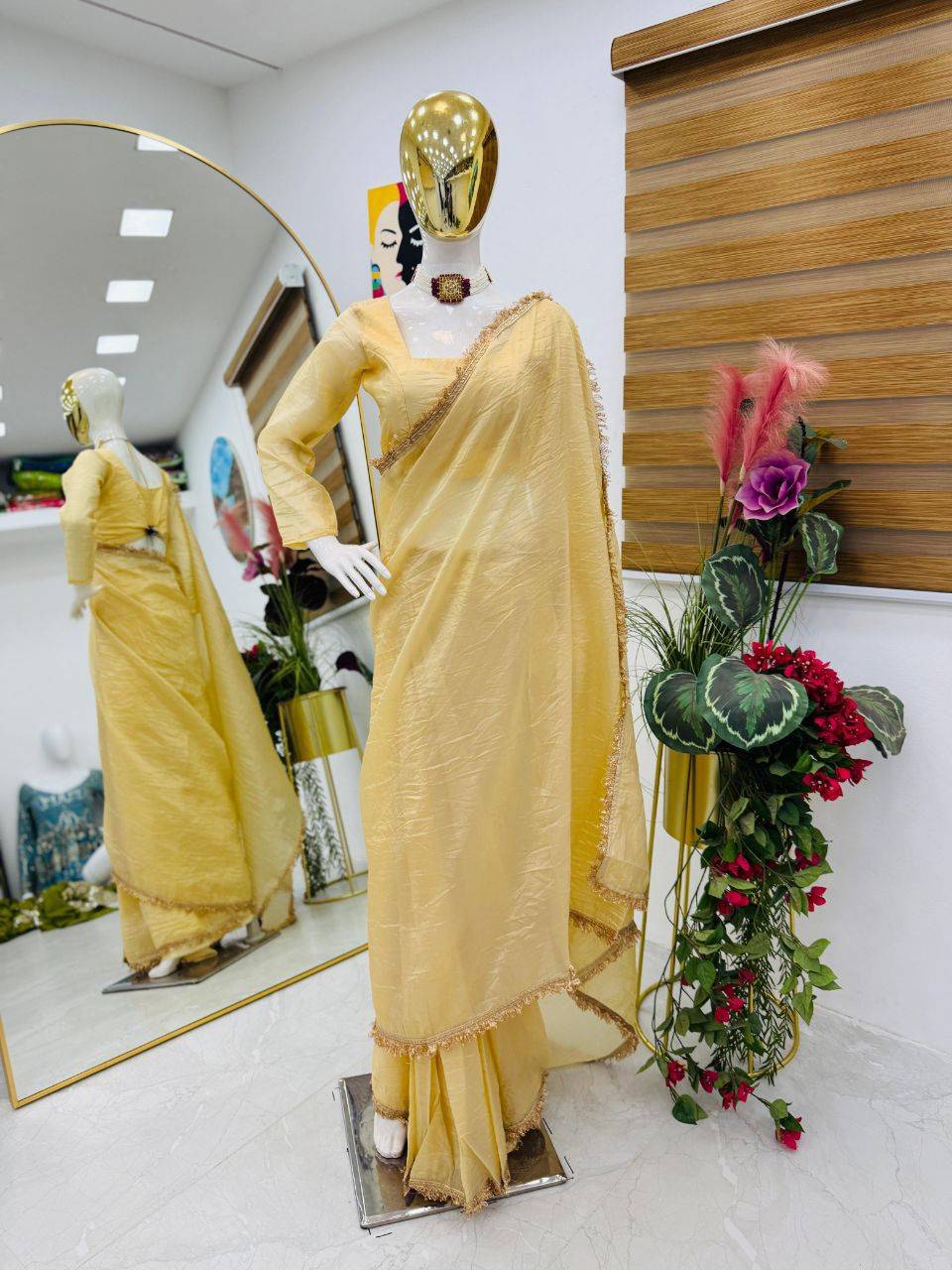 Zd-10094 By Fashid Wholesale Indian Traditional Wear Collection Beautiful Stylish Fancy Colorful Party Wear & Occasional Wear Goldy Crazy Sarees At Wholesale Price