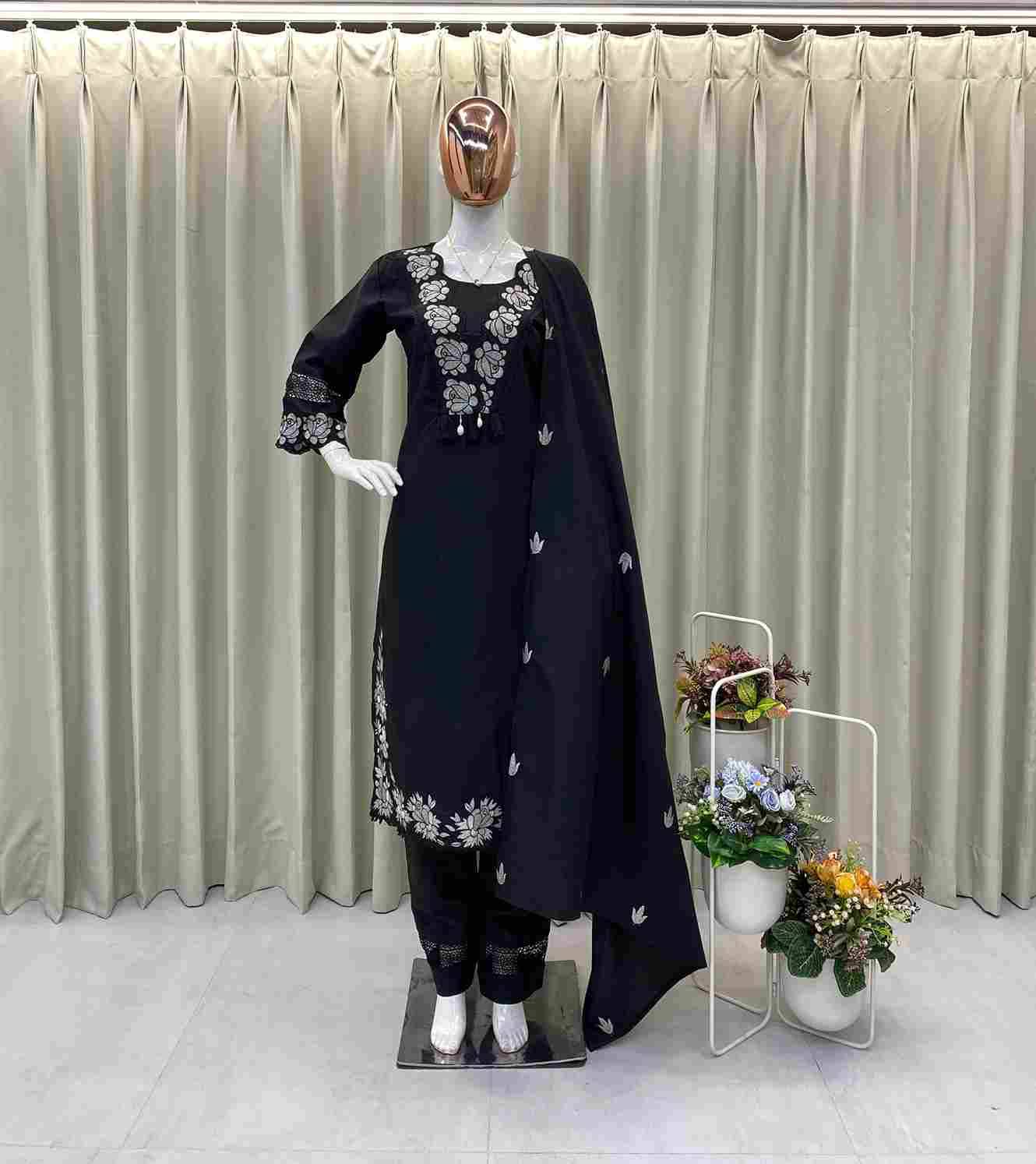 Be-385 By Fashid Wholesale 01 To 05 Series Beautiful Suits Colorful Stylish Fancy Casual Wear & Ethnic Wear Rayon Slub Cotton Dresses At Wholesale Price