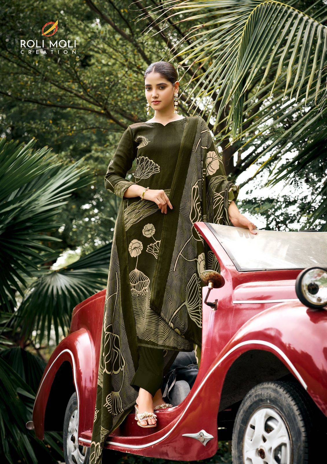 Aria By Roli Moli 1001 To 1008 Series Beautiful Stylish Festive Suits Fancy Colorful Casual Wear & Ethnic Wear & Ready To Wear Pashmina Dresses At Wholesale Price