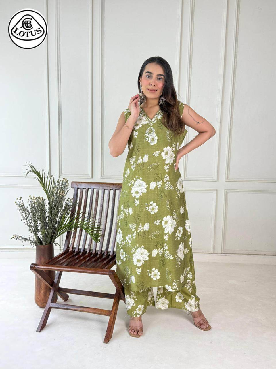 K-426 By Fashid Wholesale 01 To 19 Series Beautiful Suits Stylish Fancy Colorful Party Wear & Occasional Wear Vertican Print Co-Ord At Wholesale Price