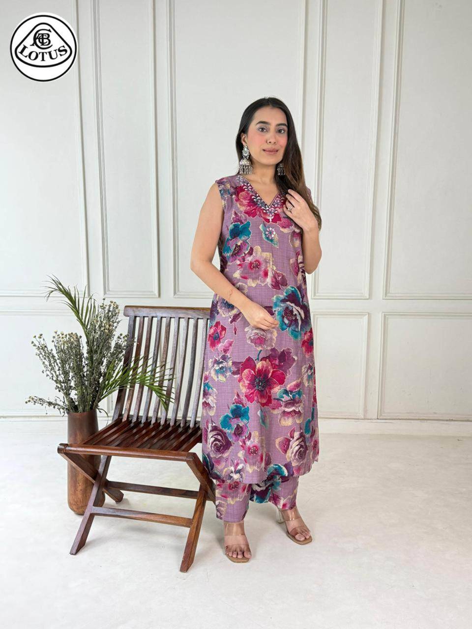 K-426 By Fashid Wholesale 01 To 19 Series Beautiful Suits Stylish Fancy Colorful Party Wear & Occasional Wear Vertican Print Co-Ord At Wholesale Price