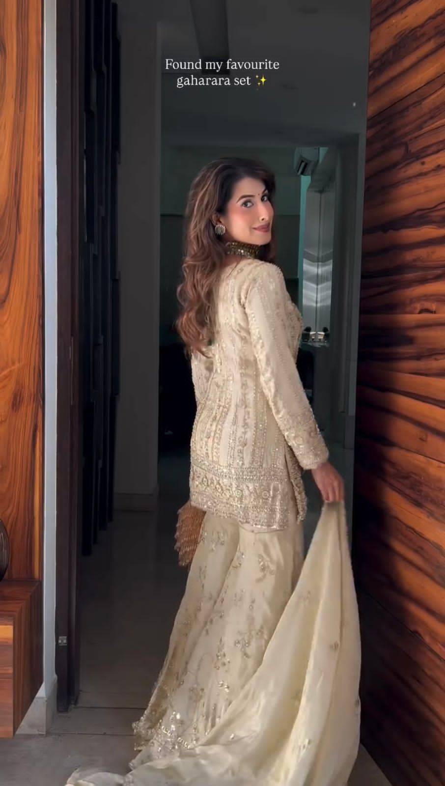 Sf-1117 By Fashid Wholesale Beautiful Suits Colorful Stylish Fancy Casual Wear & Ethnic Wear Faux Georgette Dresses At Wholesale Price