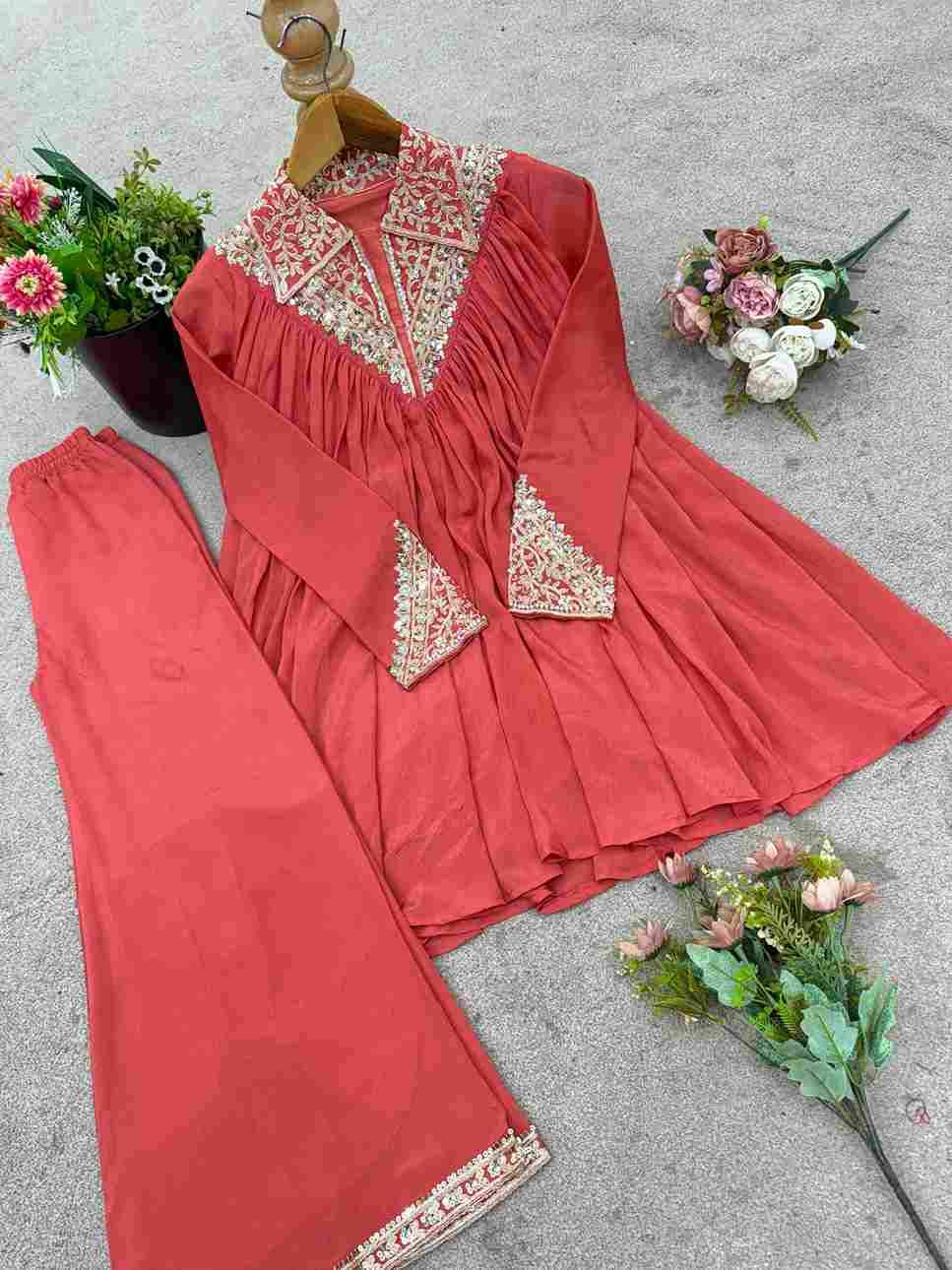 Sf-1122 By Fashid Wholesale 01 To 04 Series Beautiful Suits Colorful Stylish Fancy Casual Wear & Ethnic Wear Heavy Chinnon Dresses At Wholesale Price