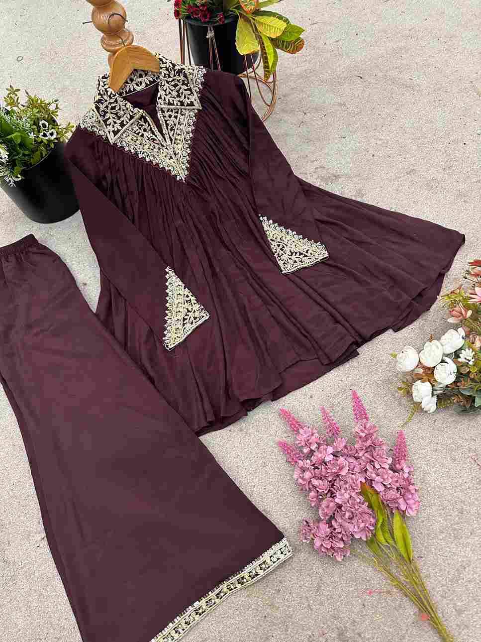 Sf-1122 By Fashid Wholesale 01 To 04 Series Beautiful Suits Colorful Stylish Fancy Casual Wear & Ethnic Wear Heavy Chinnon Dresses At Wholesale Price