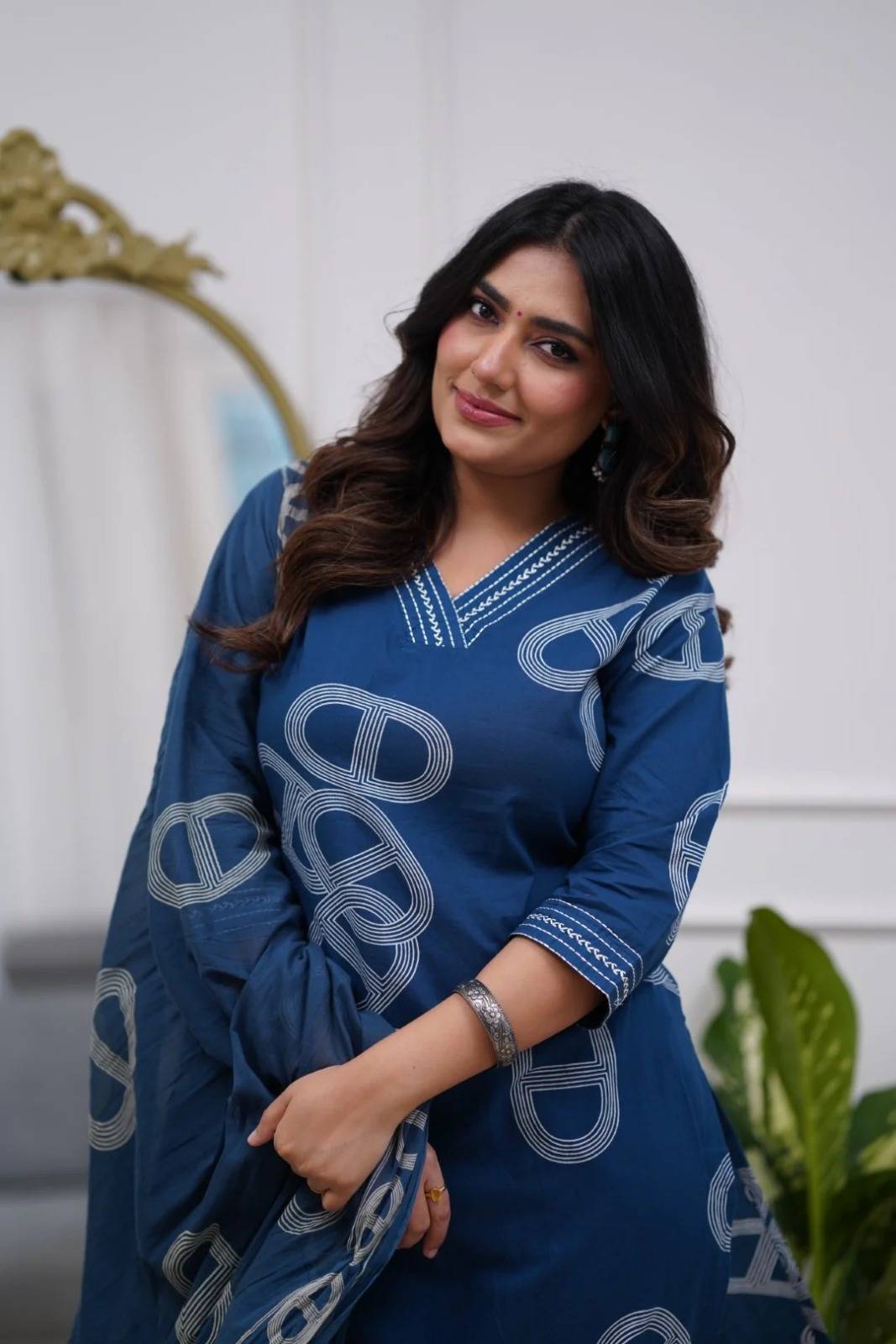 Dc-Avanti By Fashid Wholesale 01 To 03 Series Beautiful Stylish Festive Suits Fancy Colorful Casual Wear & Ethnic Wear & Ready To Wear Chanderi Silk Dresses At Wholesale Price