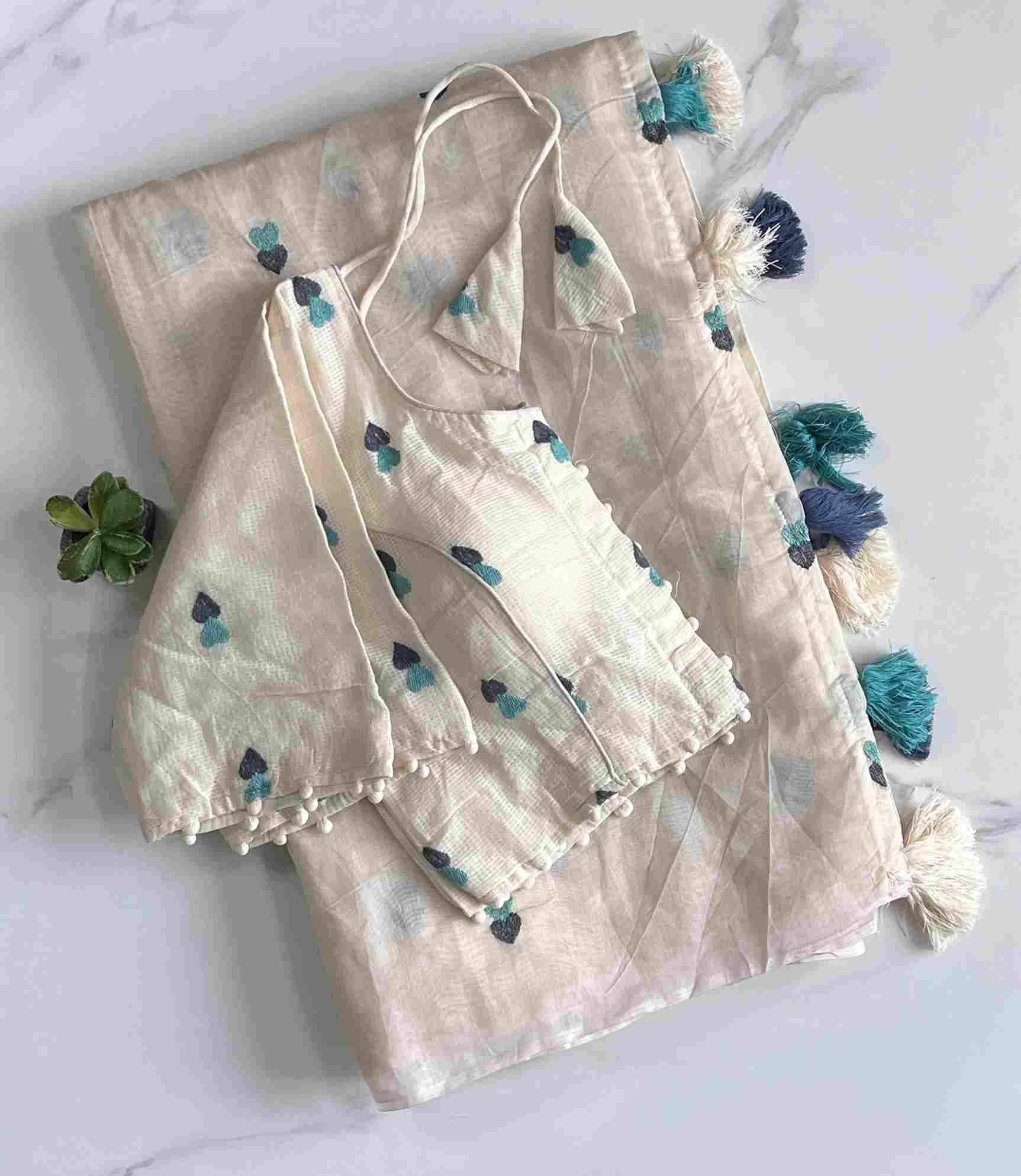 Vt-1019 By Fashid Wholesale 01 To 04 Series Indian Traditional Wear Collection Beautiful Stylish Fancy Colorful Party Wear & Occasional Wear Premium Chanderi Sarees At Wholesale Price