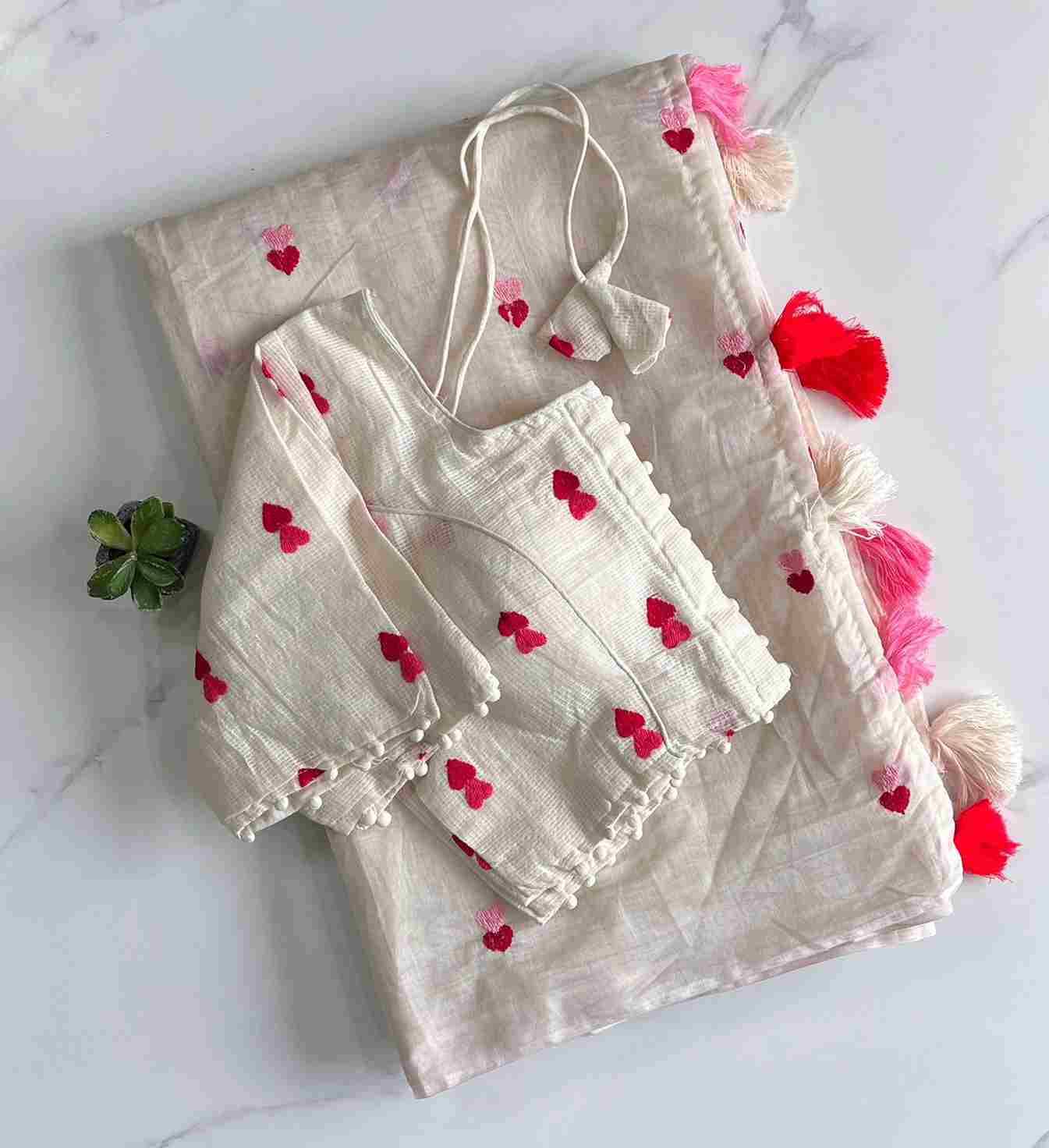 Vt-1019 By Fashid Wholesale 01 To 04 Series Indian Traditional Wear Collection Beautiful Stylish Fancy Colorful Party Wear & Occasional Wear Premium Chanderi Sarees At Wholesale Price