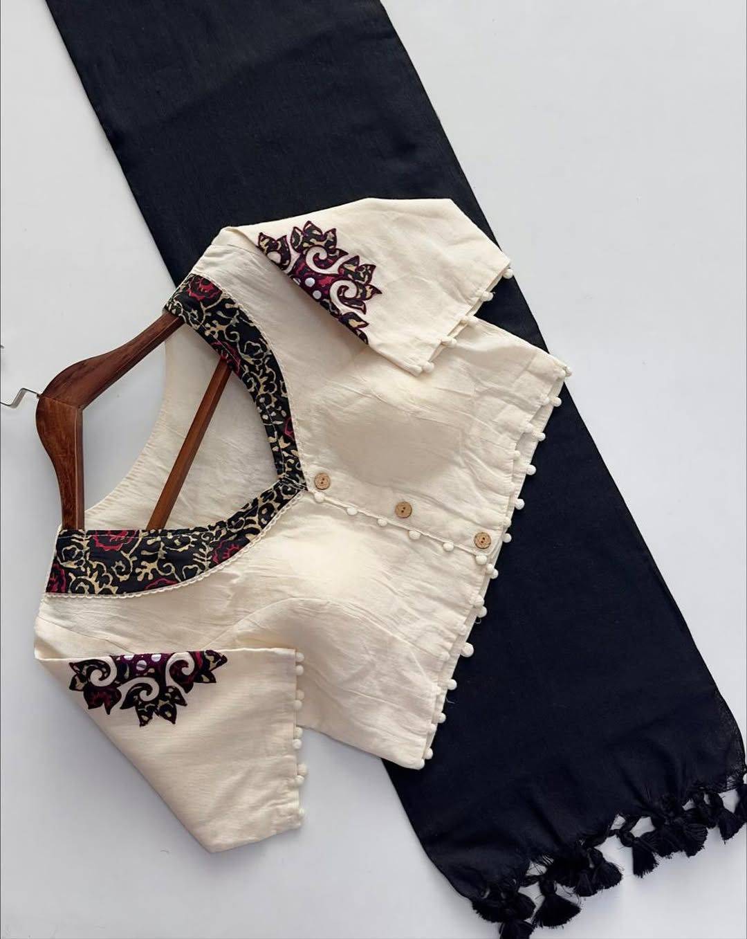 Vt-06 By Fashid Wholesale 01 To 09 Series Indian Traditional Wear Collection Beautiful Stylish Fancy Colorful Party Wear & Occasional Wear Khadi Cotton Sarees At Wholesale Price