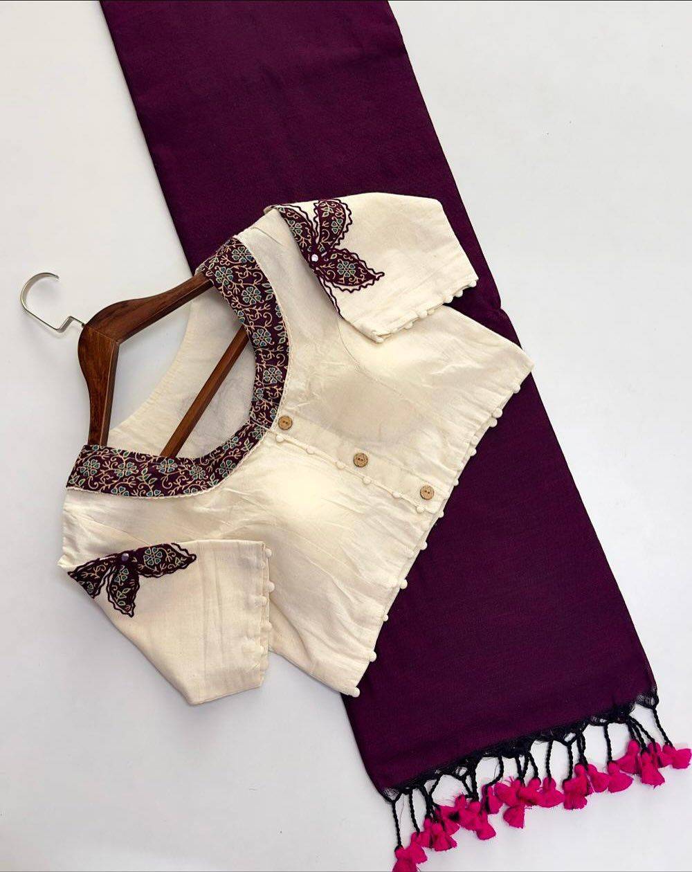 Vt-06 By Fashid Wholesale 01 To 09 Series Indian Traditional Wear Collection Beautiful Stylish Fancy Colorful Party Wear & Occasional Wear Khadi Cotton Sarees At Wholesale Price