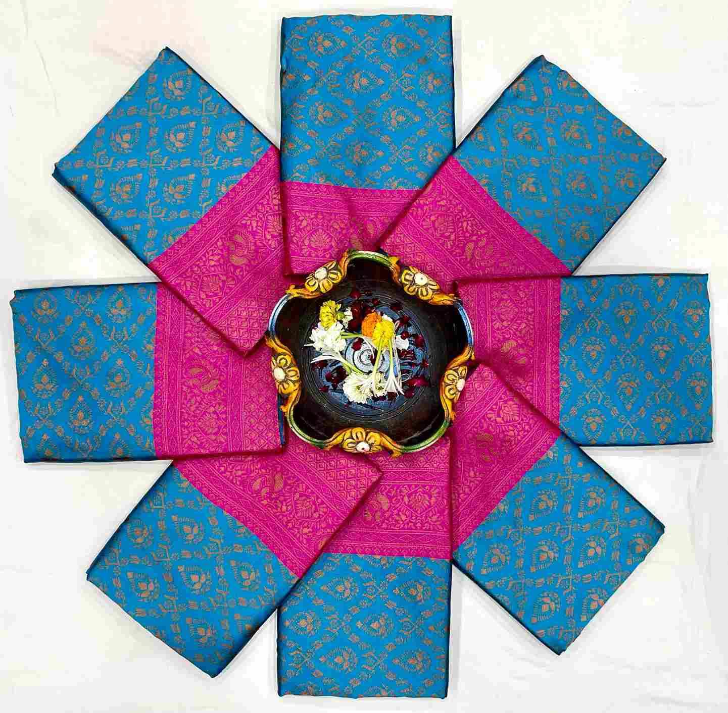 Kp-4081 By Fashid Wholesale Indian Traditional Wear Collection Beautiful Stylish Fancy Colorful Party Wear & Occasional Wear Soft Lichi Silk Sarees At Wholesale Price