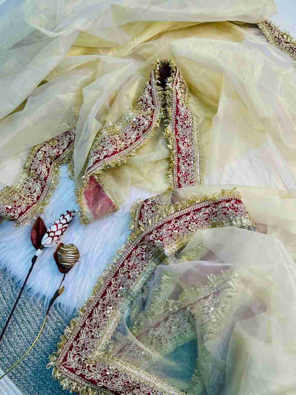 Sb-38 By Fashid Wholesale Indian Traditional Wear Collection Beautiful Stylish Fancy Colorful Party Wear & Occasional Wear Soft Twill Net Sarees At Wholesale Price