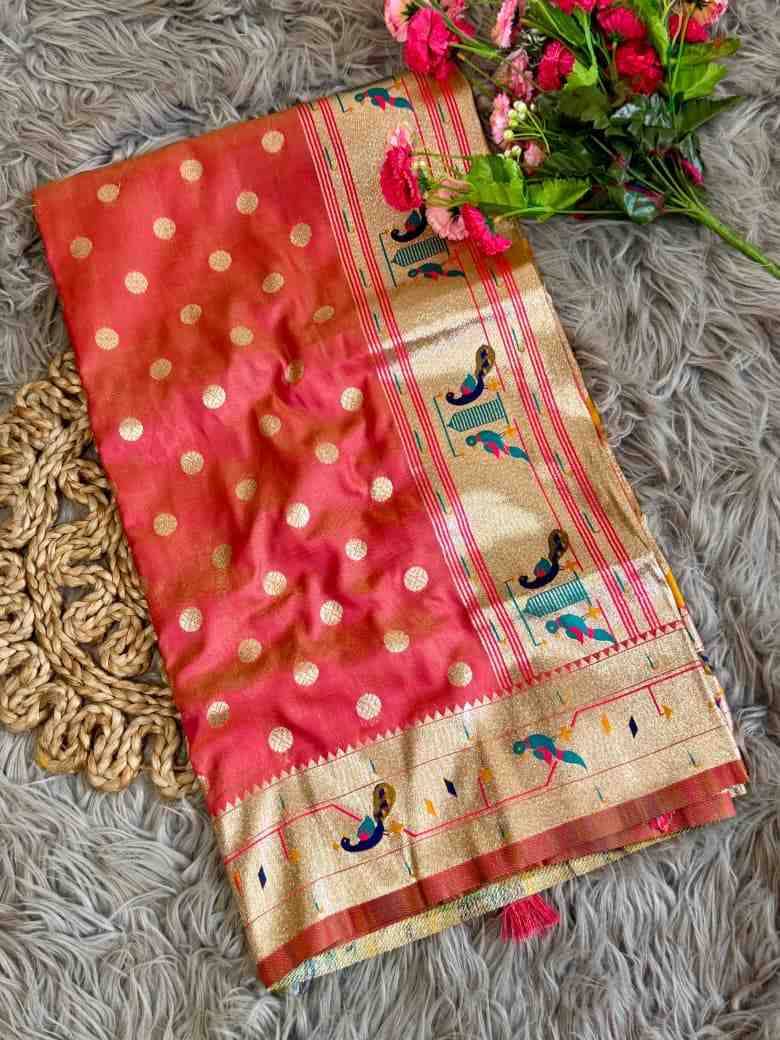 Vv-Maharani By Fashid Wholesale 01 To 08 Series Indian Traditional Wear Collection Beautiful Stylish Fancy Colorful Party Wear & Occasional Wear Paithani Silk Sarees At Wholesale Price