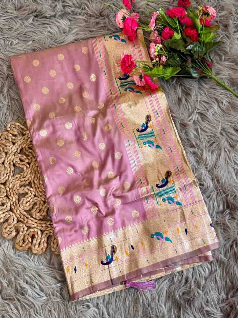 Vv-Maharani By Fashid Wholesale 01 To 08 Series Indian Traditional Wear Collection Beautiful Stylish Fancy Colorful Party Wear & Occasional Wear Paithani Silk Sarees At Wholesale Price