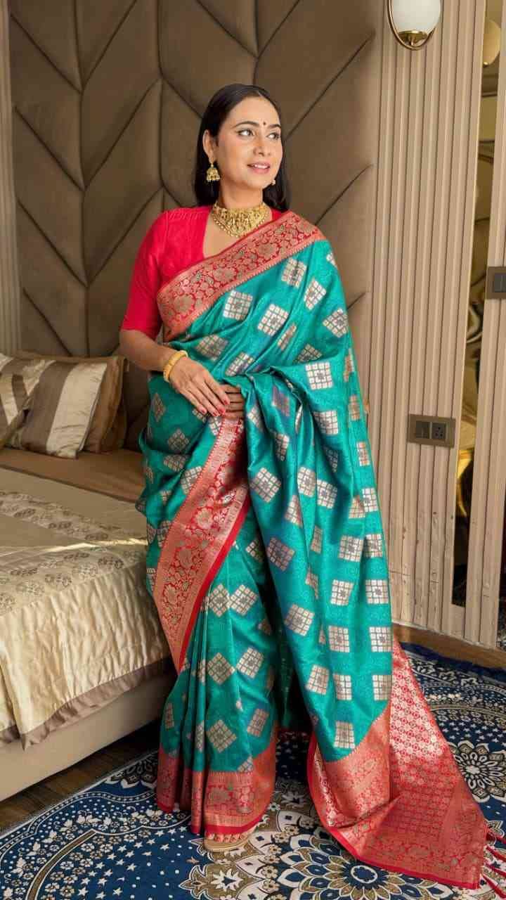 Vv-56 By Fashid Wholesale 01 To 08 Series Indian Traditional Wear Collection Beautiful Stylish Fancy Colorful Party Wear & Occasional Wear Banarasi Silk Sarees At Wholesale Price