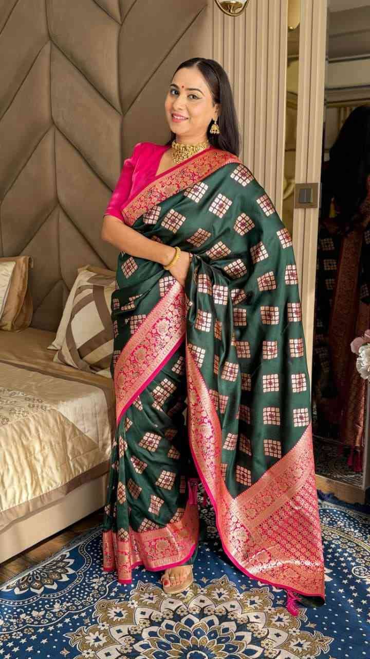 Vv-56 By Fashid Wholesale 01 To 08 Series Indian Traditional Wear Collection Beautiful Stylish Fancy Colorful Party Wear & Occasional Wear Banarasi Silk Sarees At Wholesale Price