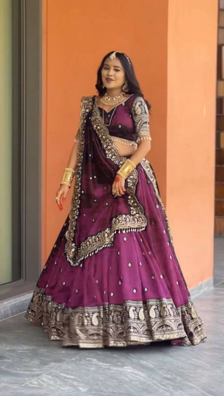 Pc-47 By Fashid Wholesale 01 To 03 Series Navratri Wear Collection Beautiful Stylish Colorful Fancy Party Wear & Occasional Wear Vichitra Silk Lehengas At Wholesale Price