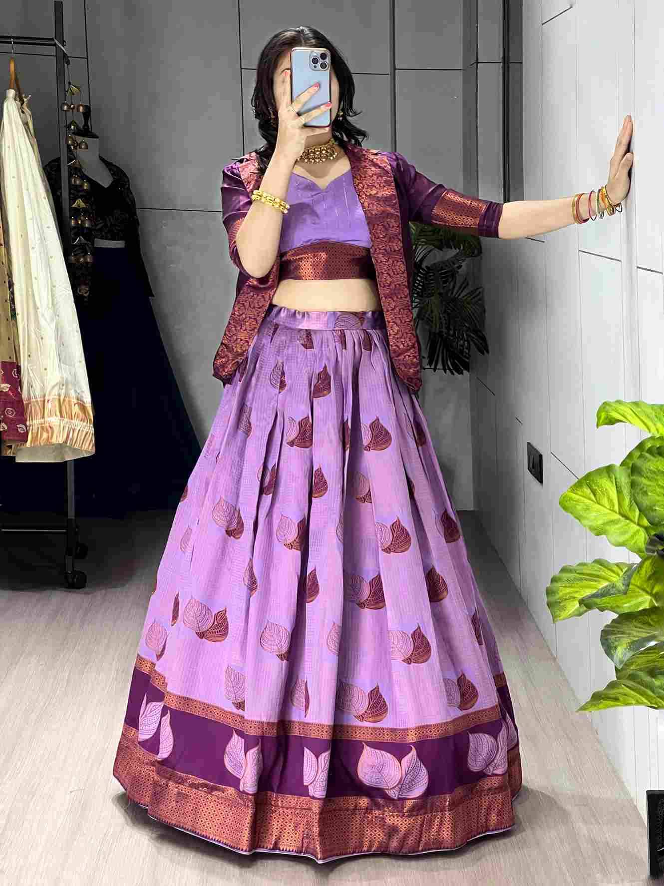 Gr-8220 By Fashid Wholesale 01 To 04 Series Navratri Wear Collection Beautiful Stylish Colorful Fancy Party Wear & Occasional Wear Jacquard Silk Lehengas At Wholesale Price