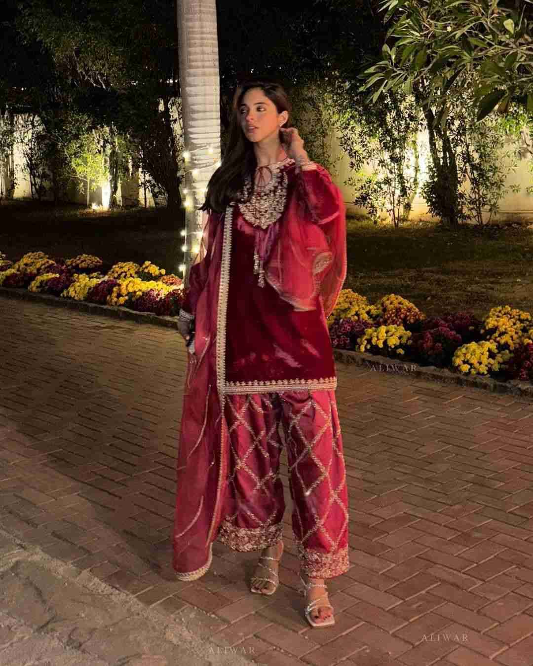 Be-411 By Fashid Wholesale Designer Stylish Fancy Colorful Beautiful Party Wear & Ethnic Wear Collection Velvet Dresses At Wholesale Price
