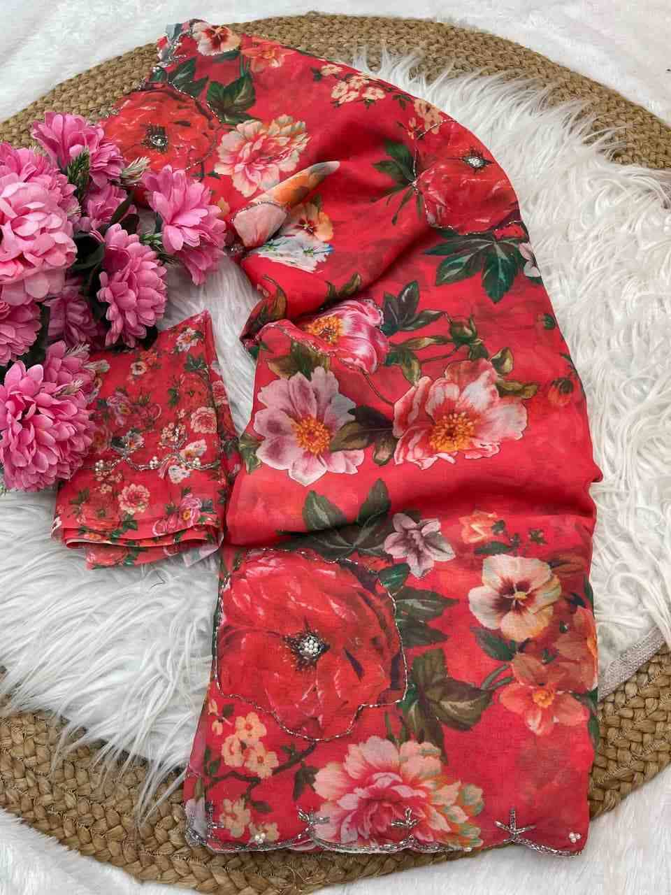 Vd-Manya By Fashid Wholesale Indian Traditional Wear Collection Beautiful Stylish Fancy Colorful Party Wear & Occasional Wear Pure Soft Georgette Sarees At Wholesale Price