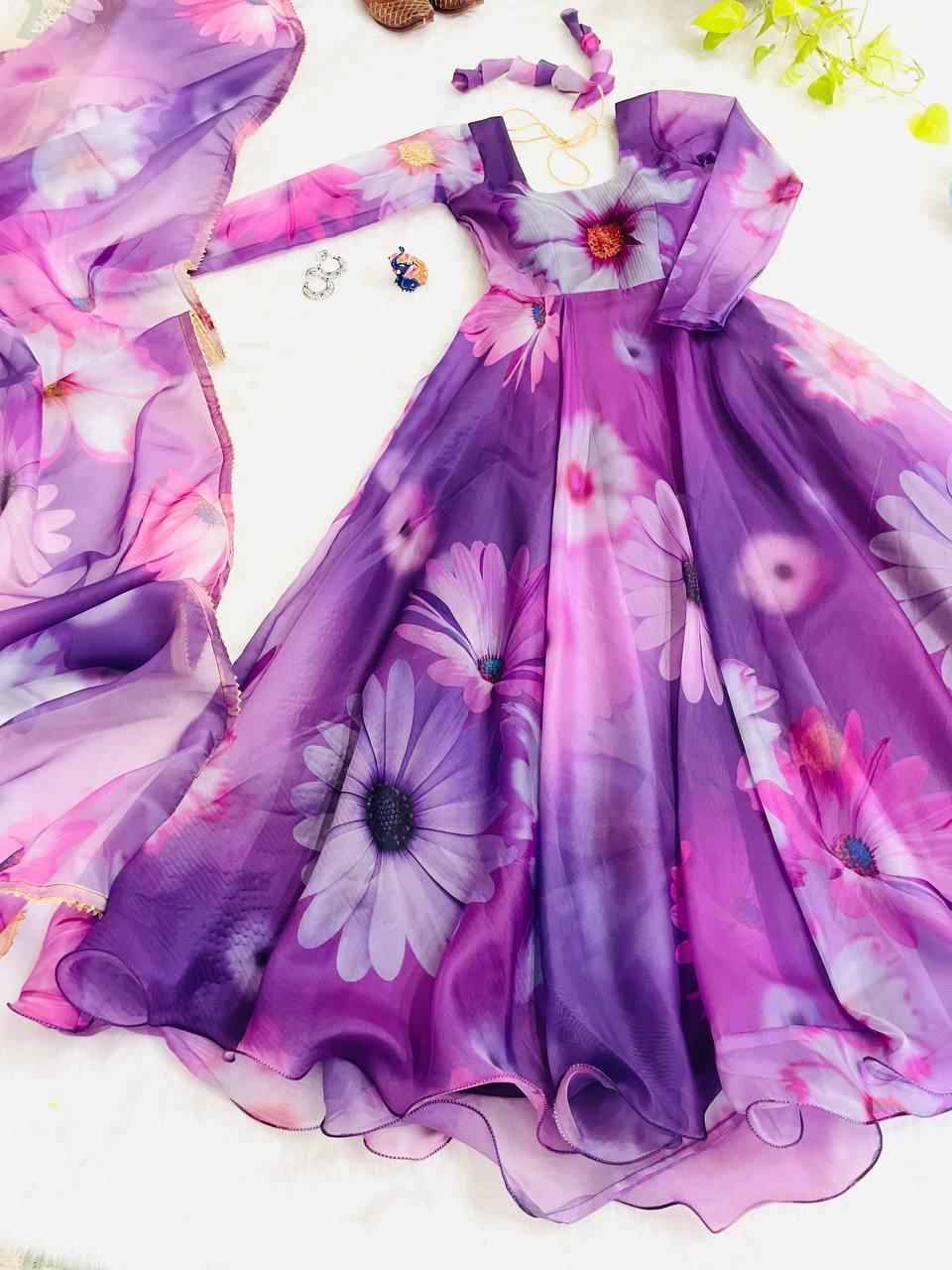 Mb-509 By Fashid Wholesale Designer Stylish Fancy Colorful Beautiful Party Wear & Ethnic Wear Collection Organza Taby Silk Gown At Wholesale Price