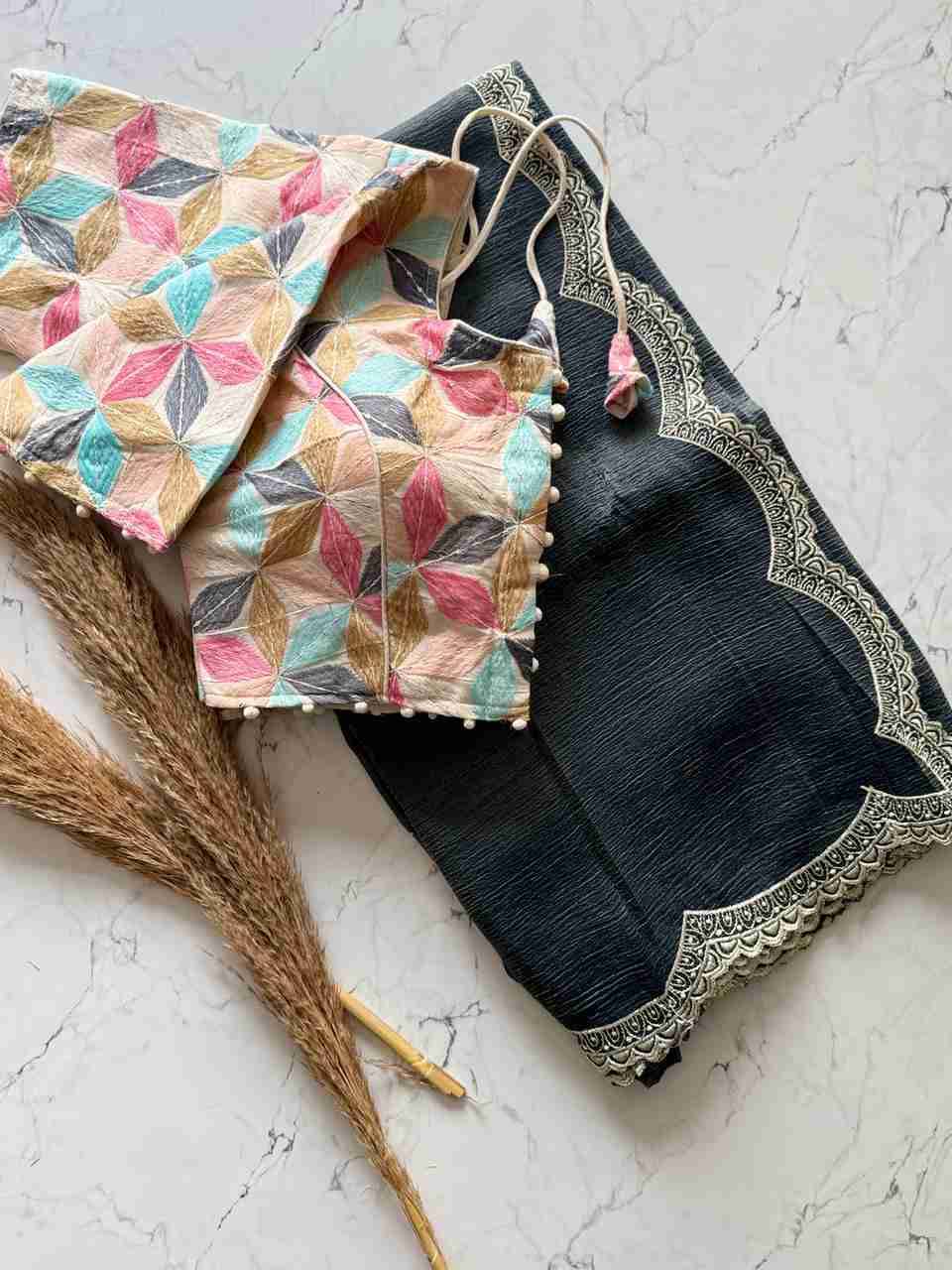 Vt-1056 By Fashid Wholesale 01 To 05 Series Indian Traditional Wear Collection Beautiful Stylish Fancy Colorful Party Wear & Occasional Wear Crunchy Silk Sarees At Wholesale Price