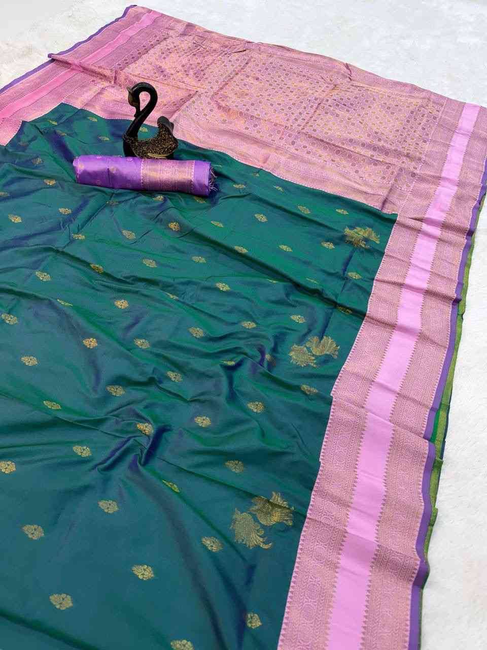 Sb-946 By Fashid Wholesale 01 To 02 Series Indian Traditional Wear Collection Beautiful Stylish Fancy Colorful Party Wear & Occasional Wear Kanjivaram Soft Silk Sarees At Wholesale Price