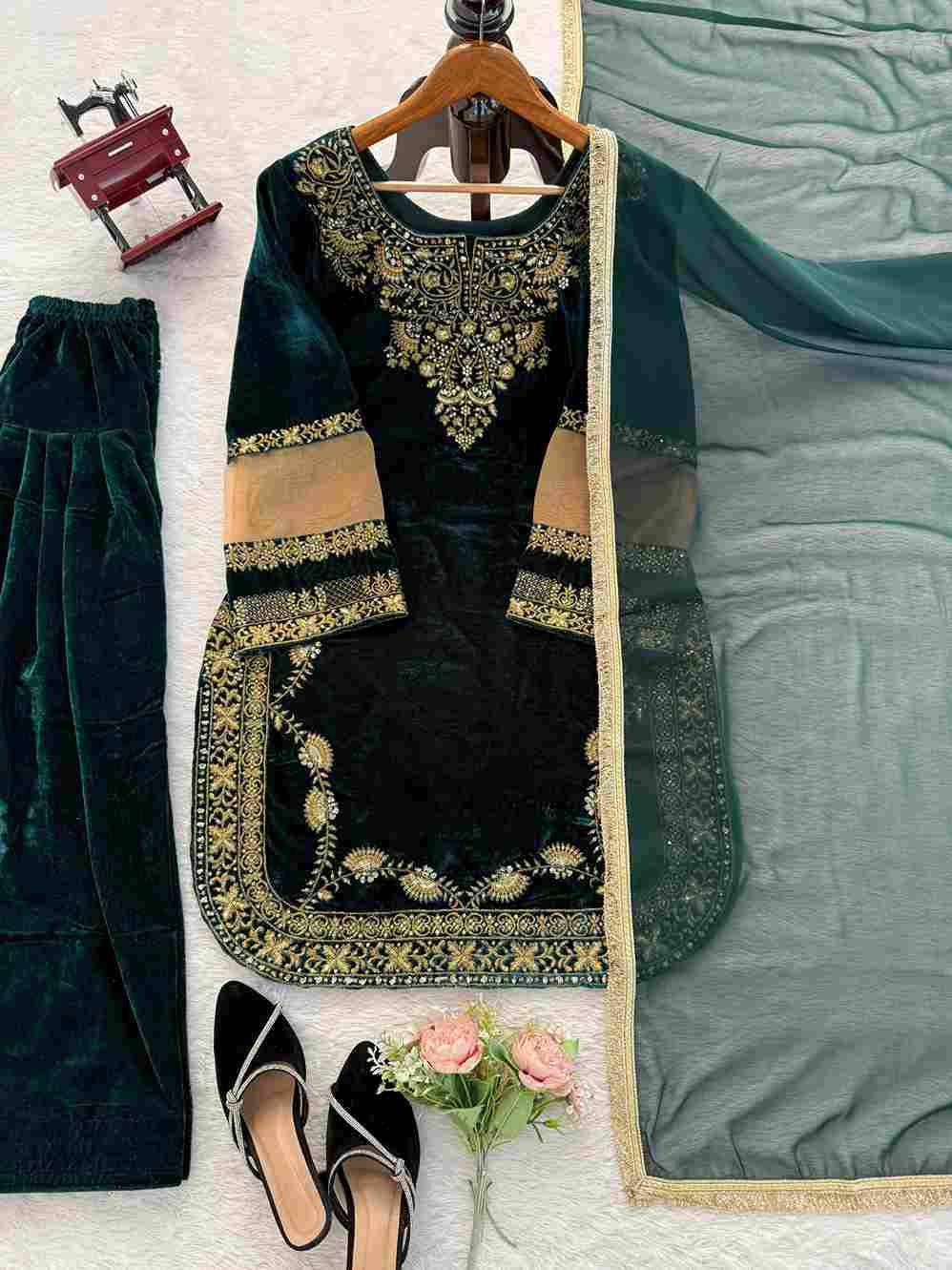 R-5948 By Fashid Wholesale Beautiful Festive Suits Colorful Stylish Fancy Casual Wear & Ethnic Wear Viscose Velvet Dresses At Wholesale Price