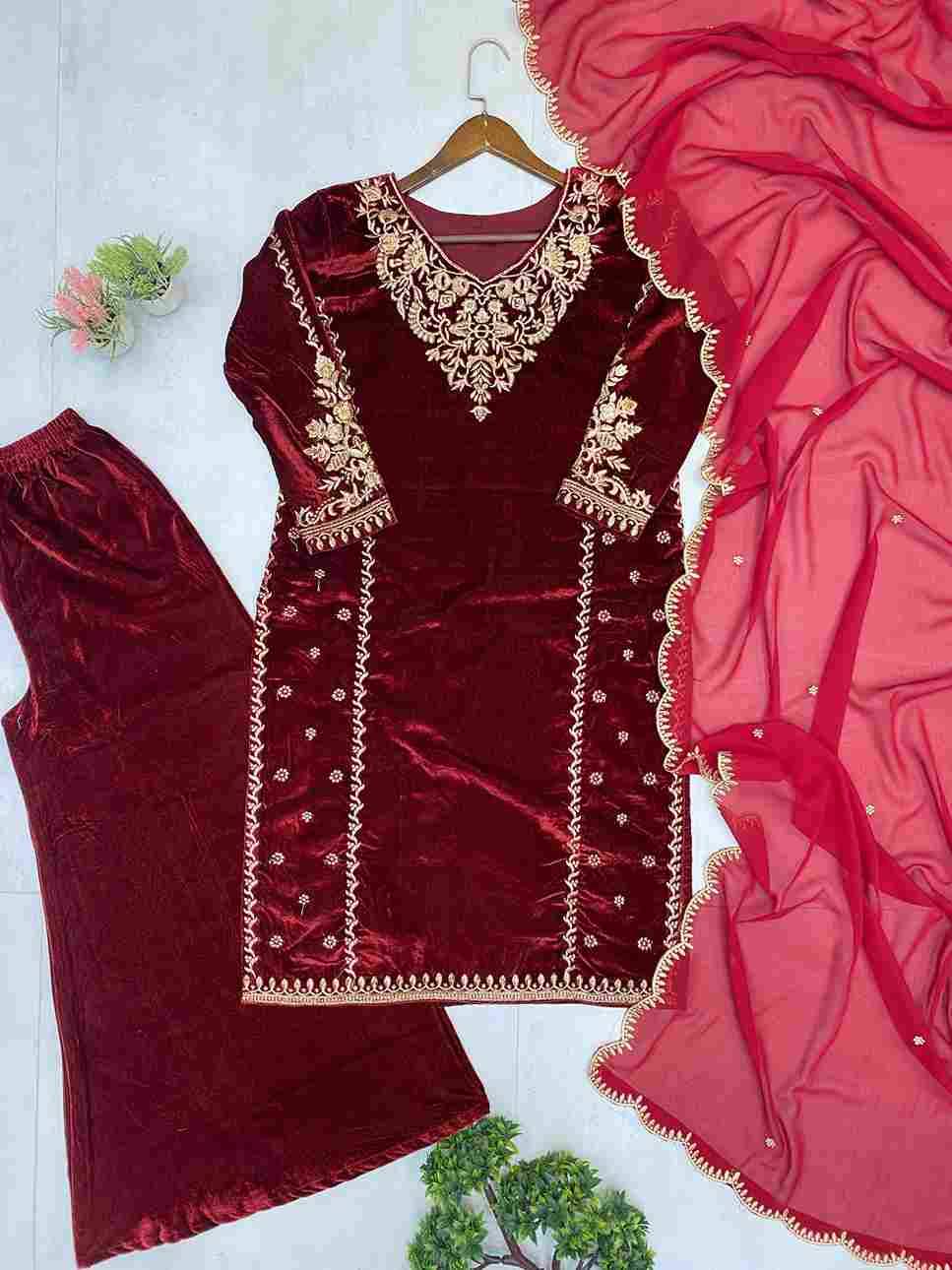 Le-2020 By Fashid Wholesale Beautiful Festive Suits Colorful Stylish Fancy Casual Wear & Ethnic Wear Velvet Dresses At Wholesale Price