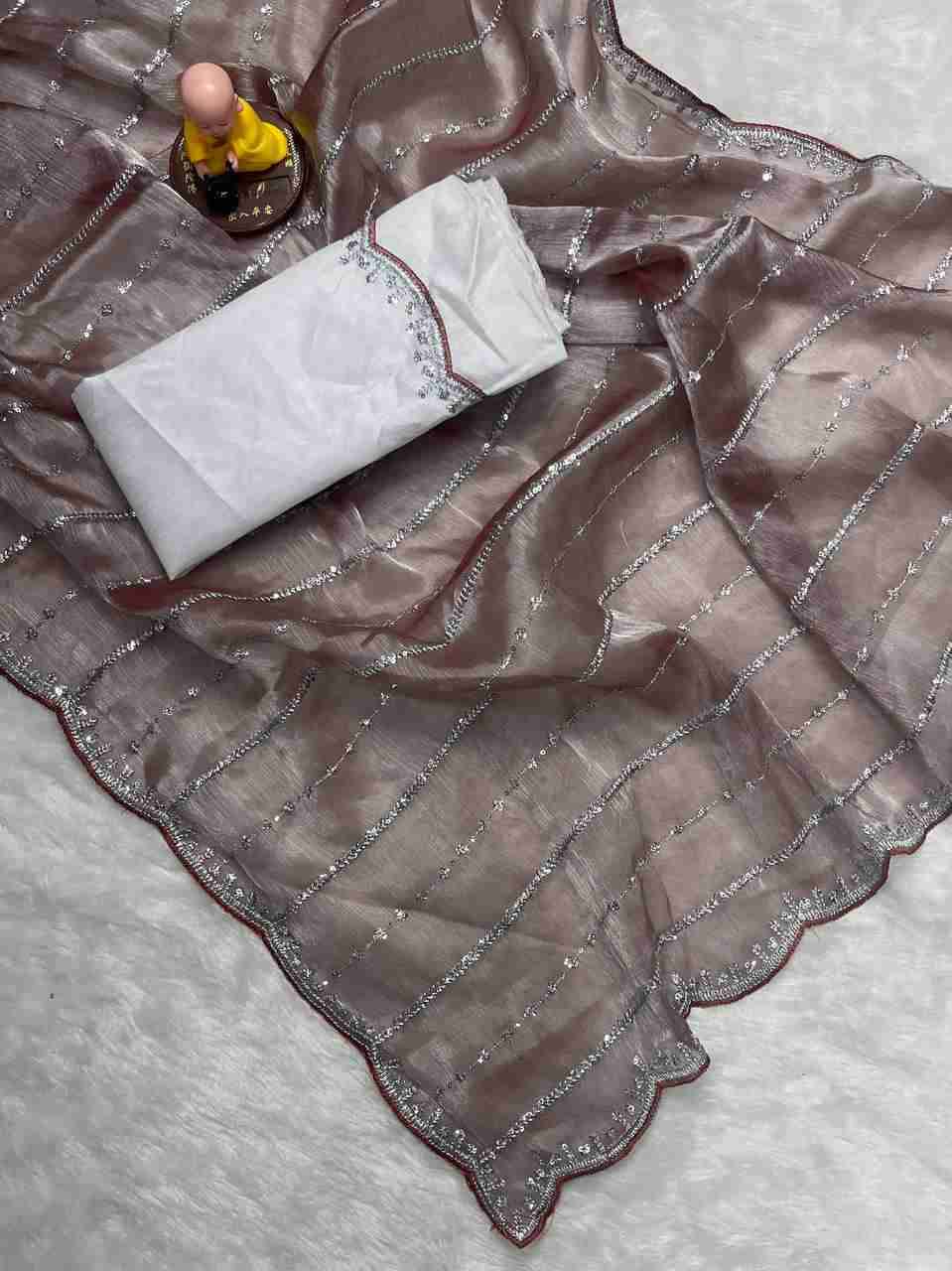 Vs-103 By Fashid Wholesale 01 To 03 Series Indian Traditional Wear Collection Beautiful Stylish Fancy Colorful Party Wear & Occasional Wear Jimmy Choo Chiffon Silk Sarees At Wholesale Price