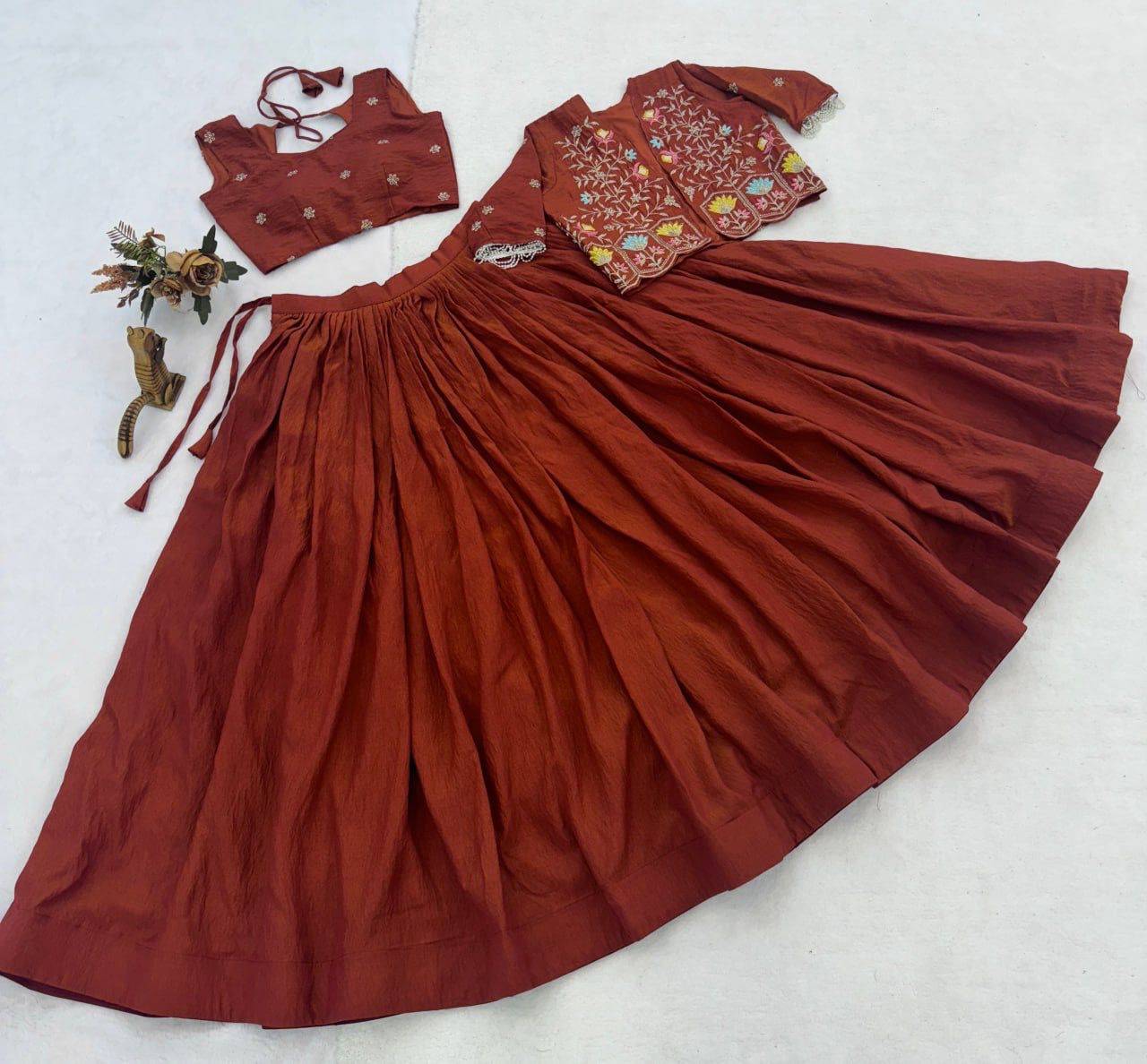 Gr-8228 By Fashid Wholesale 01 To 03 Series Navratri Wear Collection Beautiful Stylish Colorful Fancy Party Wear & Occasional Wear Vichitra Lehengas At Wholesale Price