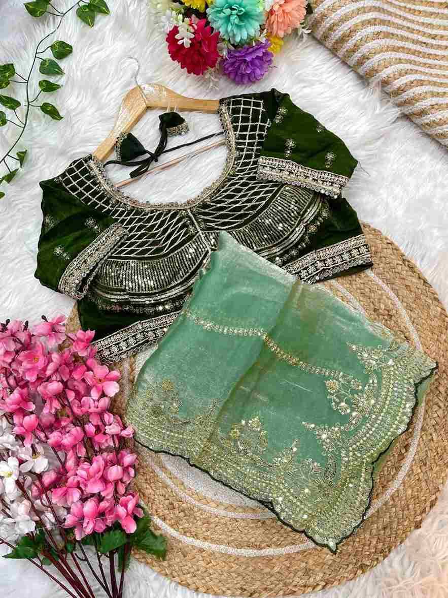 Vd-Shabana By Fashid Wholesale 01 To 03 Series Indian Traditional Wear Collection Beautiful Stylish Fancy Colorful Party Wear & Occasional Wear Fandy Satin Sarees At Wholesale Price