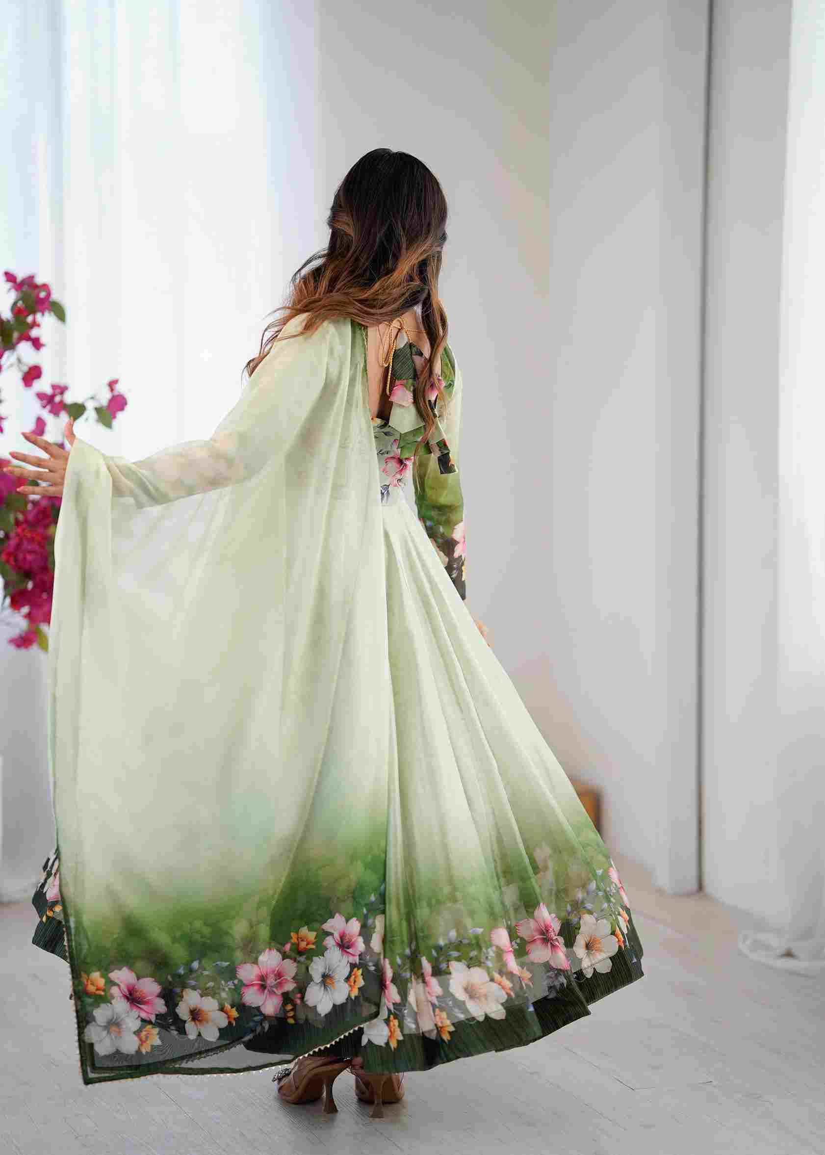 Mb-531 By Fashid Wholesale Designer Stylish Fancy Colorful Beautiful Party Wear & Ethnic Wear Collection Organza Taby Silk Gown At Wholesale Price