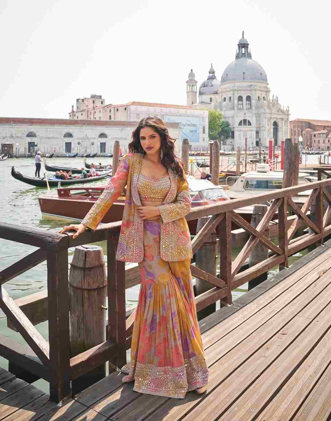 Elnaaz By Sayuri 10080 To 10081 Series Designer Stylish Fancy Colorful Beautiful Party Wear & Ethnic Wear Collection Chinnon Silk Tops With Bottom And Jacket At Wholesale Price