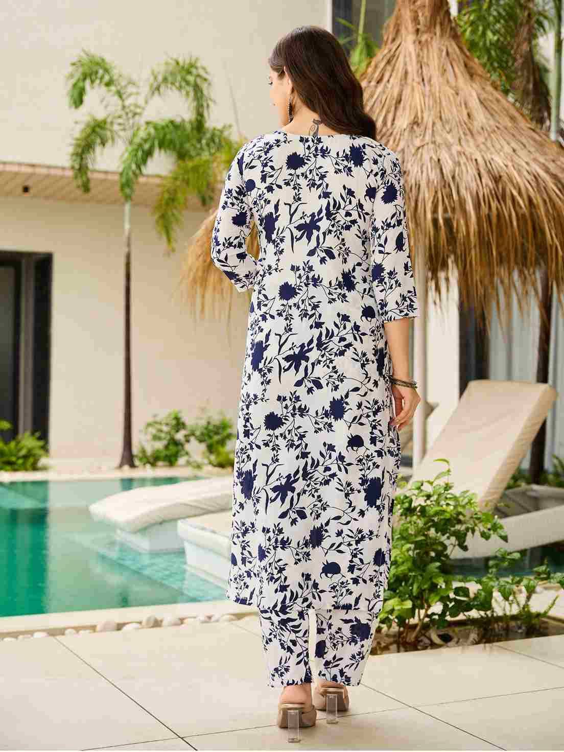 Dc-6036 By Fashid Wholesale 01 To 03 Series Beautiful Stylish Festive Suits Fancy Colorful Casual Wear & Ethnic Wear & Ready To Wear Silk Blend Dresses At Wholesale Price