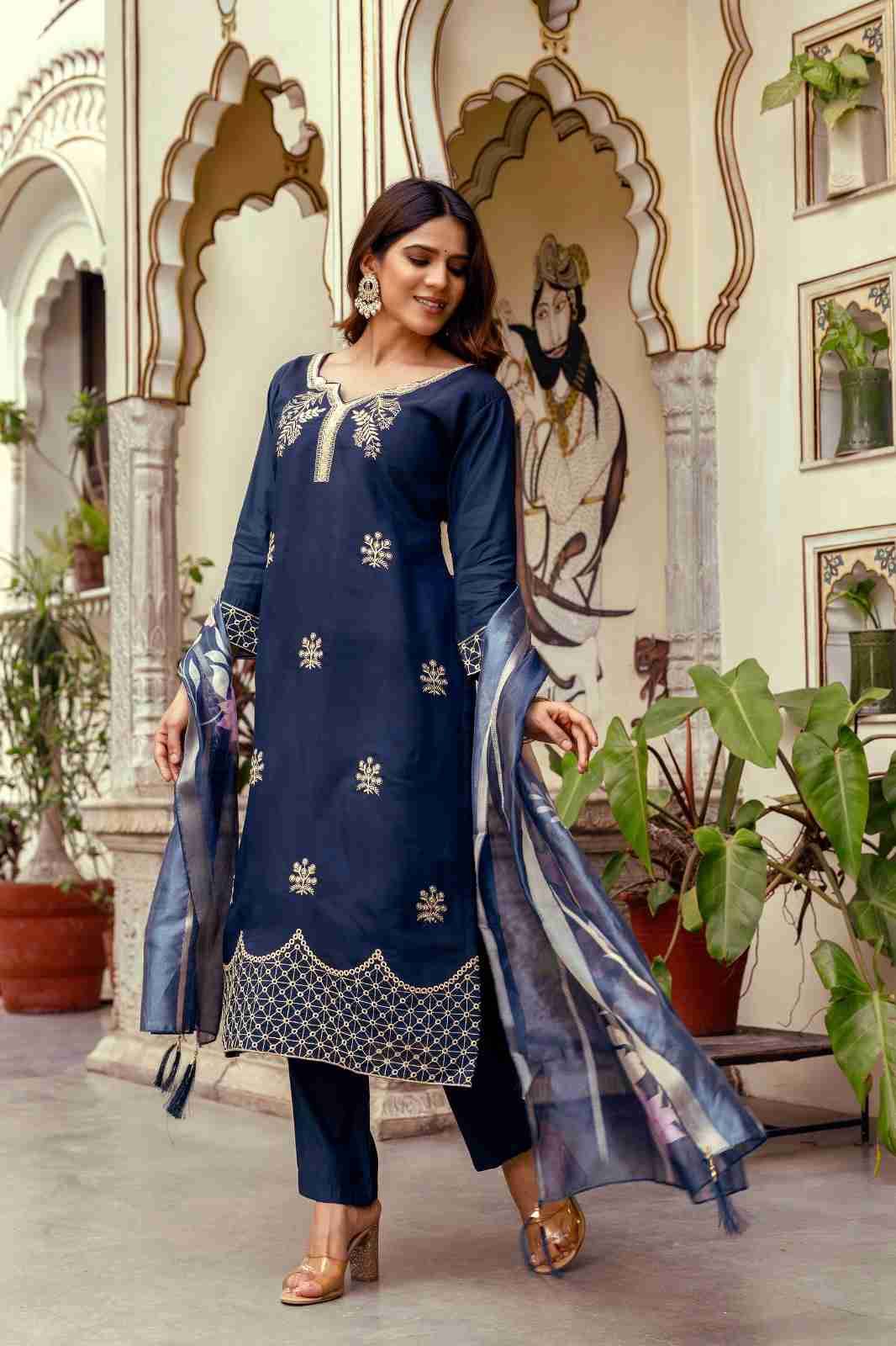Dc-31 By Fashid Wholesale 01 To 02 Series Beautiful Stylish Festive Suits Fancy Colorful Casual Wear & Ethnic Wear & Ready To Wear Viscose Chanderi Dresses At Wholesale Price