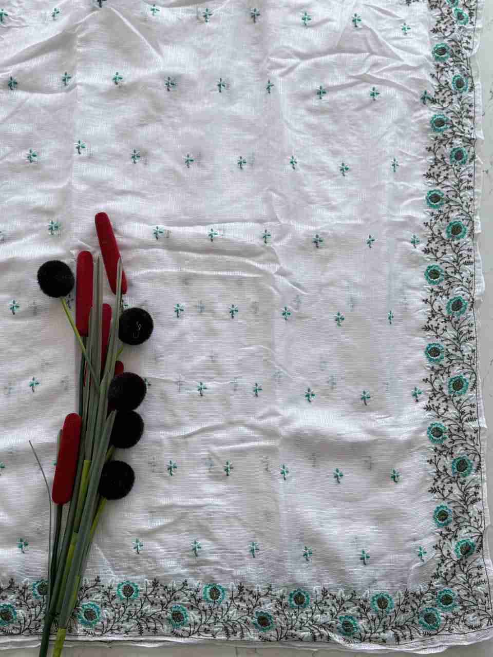 Vt-5003 By Fashid Wholesale 01 To 04 Series Indian Traditional Wear Collection Beautiful Stylish Fancy Colorful Party Wear & Occasional Wear Pure Soft Kota Doriya Sarees At Wholesale Price