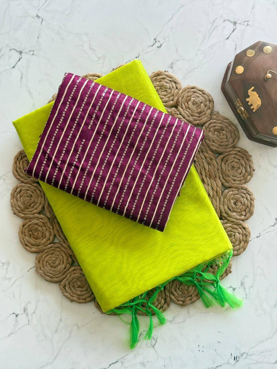 Vt-5002 By Fashid Wholesale 01 To 08 Series Indian Traditional Wear Collection Beautiful Stylish Fancy Colorful Party Wear & Occasional Wear Pure Chanderi Cotton Sarees At Wholesale Price