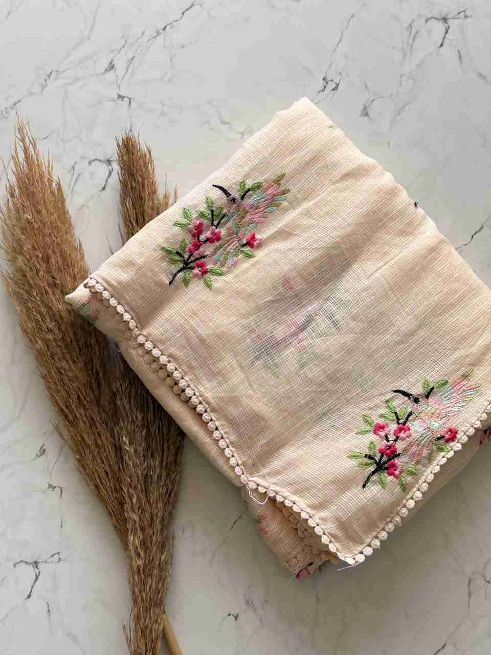 Vt-5008 By Fashid Wholesale 01 To 04 Series Indian Traditional Wear Collection Beautiful Stylish Fancy Colorful Party Wear & Occasional Wear Kota Doriya Silk Sarees At Wholesale Price