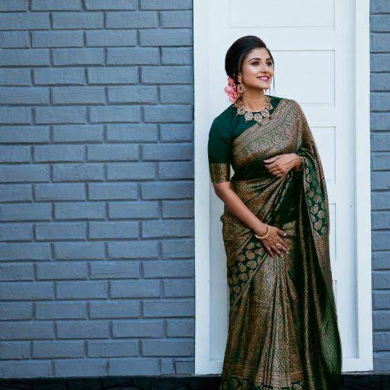 Kp-4063 By Fashid Wholesale 01 To 03 Series Indian Traditional Wear Collection Beautiful Stylish Fancy Colorful Party Wear & Occasional Wear Soft Lichi Silk Sarees At Wholesale Price