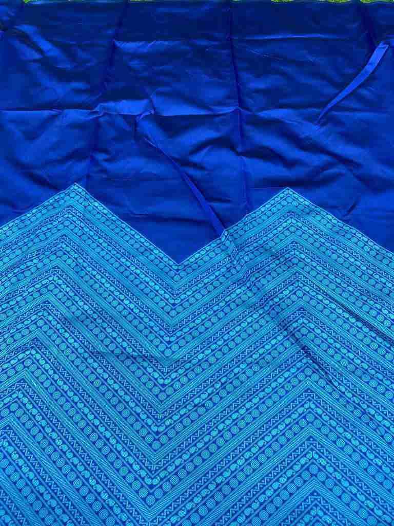 Kp-2035 By Fashid Wholesale Indian Traditional Wear Collection Beautiful Stylish Fancy Colorful Party Wear & Occasional Wear Soft Lichi Silk Sarees At Wholesale Price